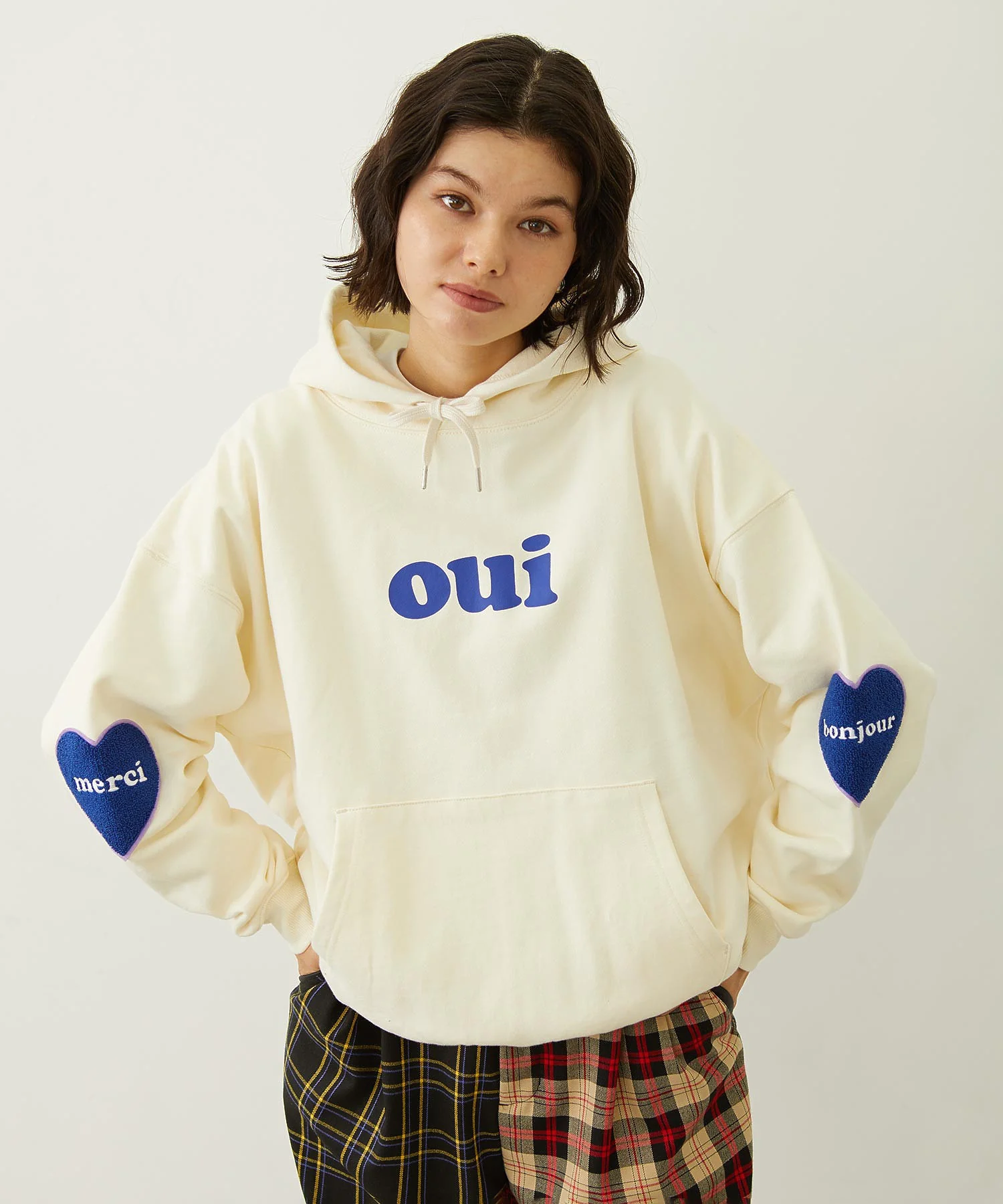 HEART ELBOW PATCH SWEAT HOODIE - Image 3