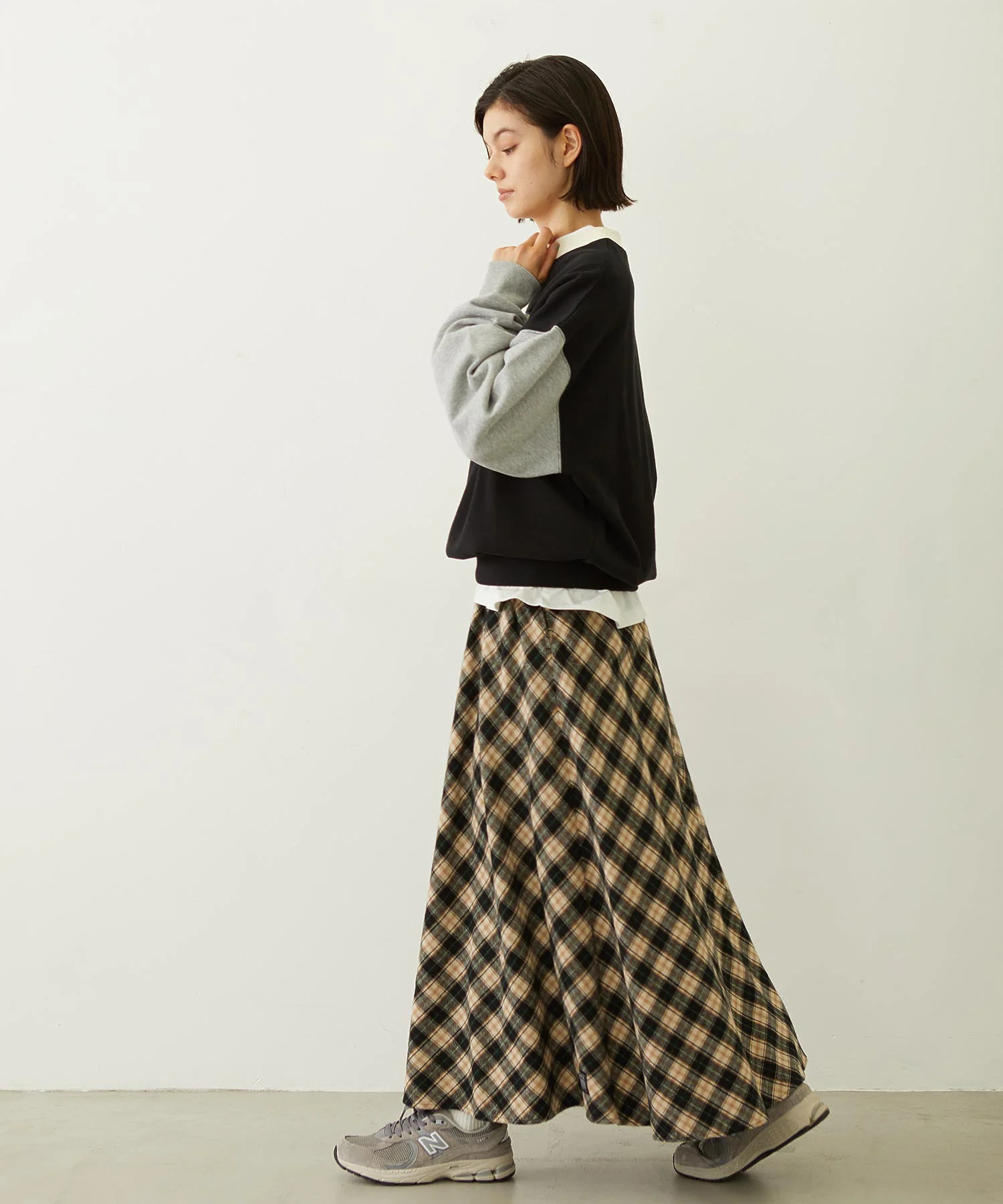 COLOR BLOCK SWEAT TOP - Image 18