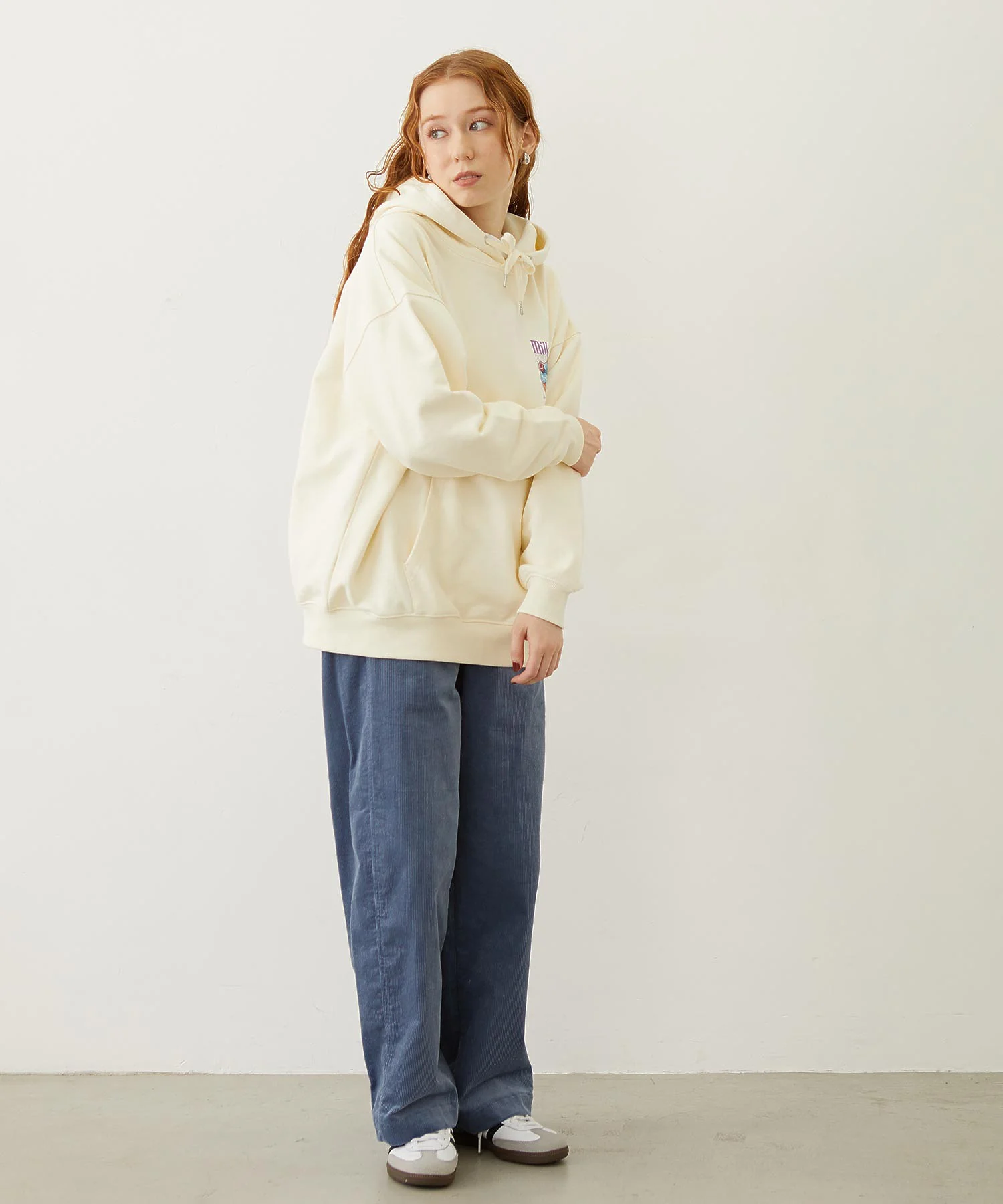 DONUTS LOGO SWEAT HOODIE - Image 19