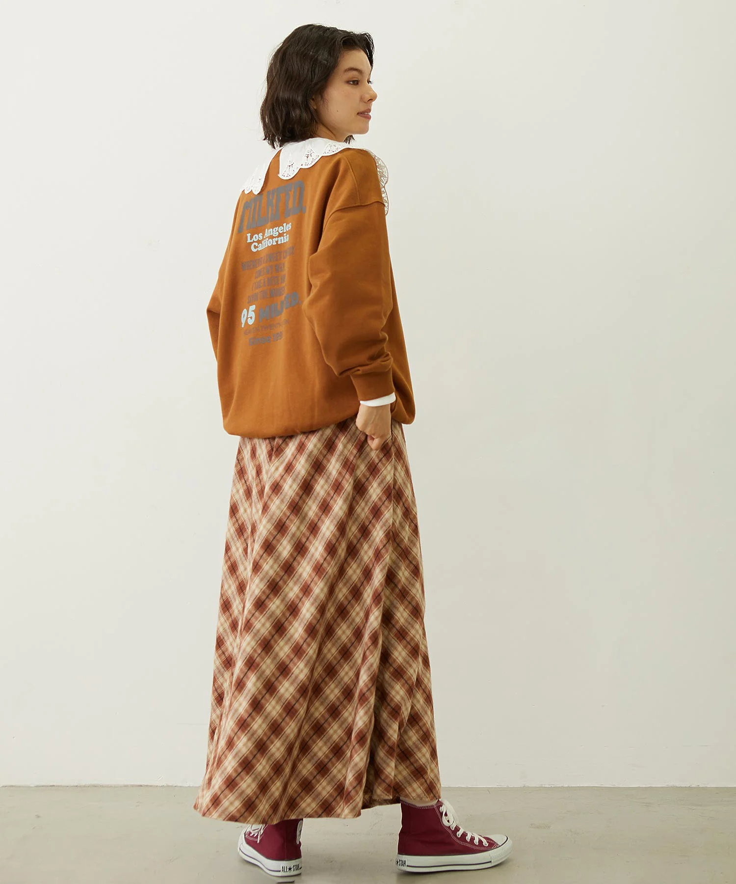 CIRCLE LOGO SWEAT TOP - Image 22