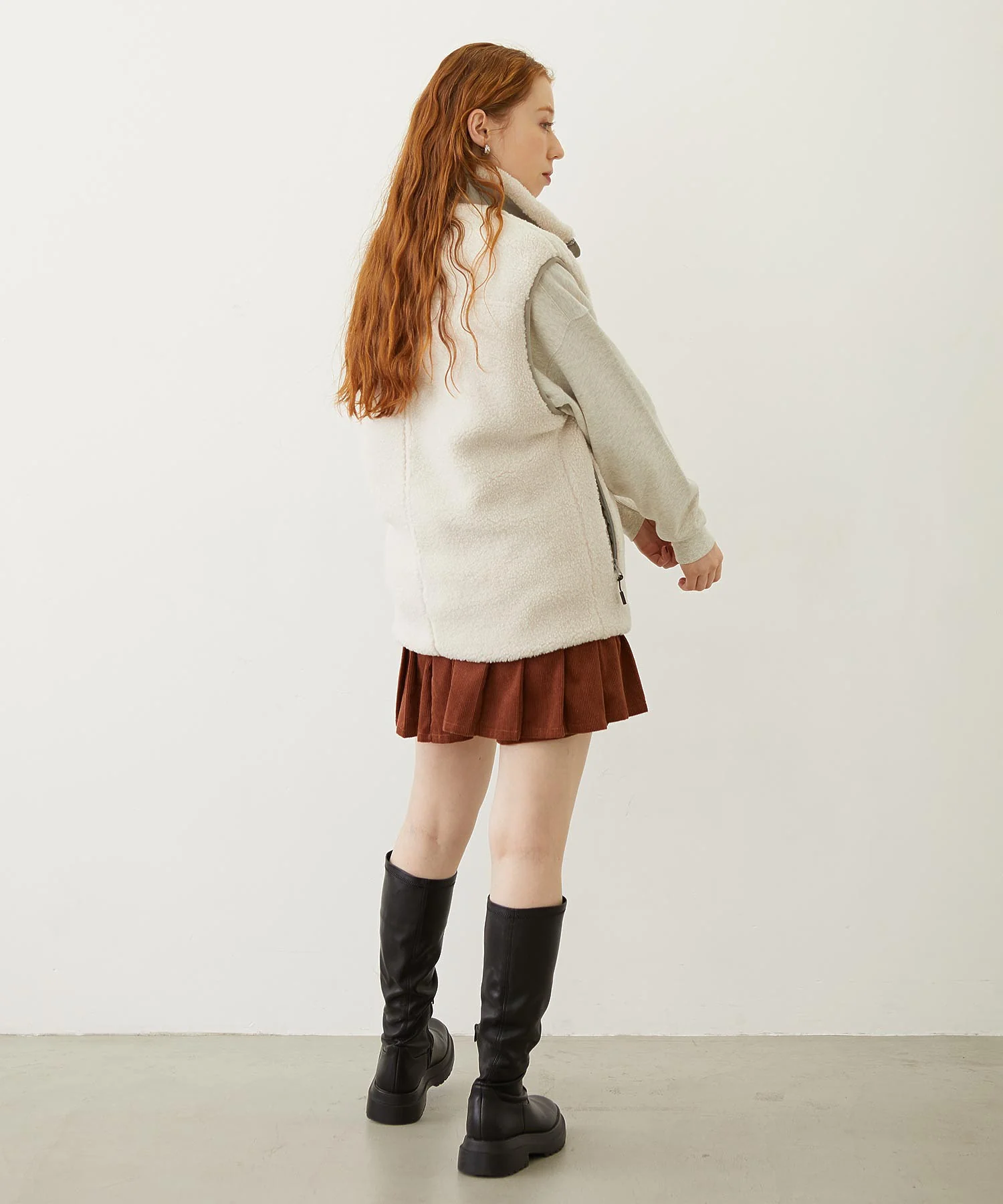 LOGO BOA VEST - Image 15
