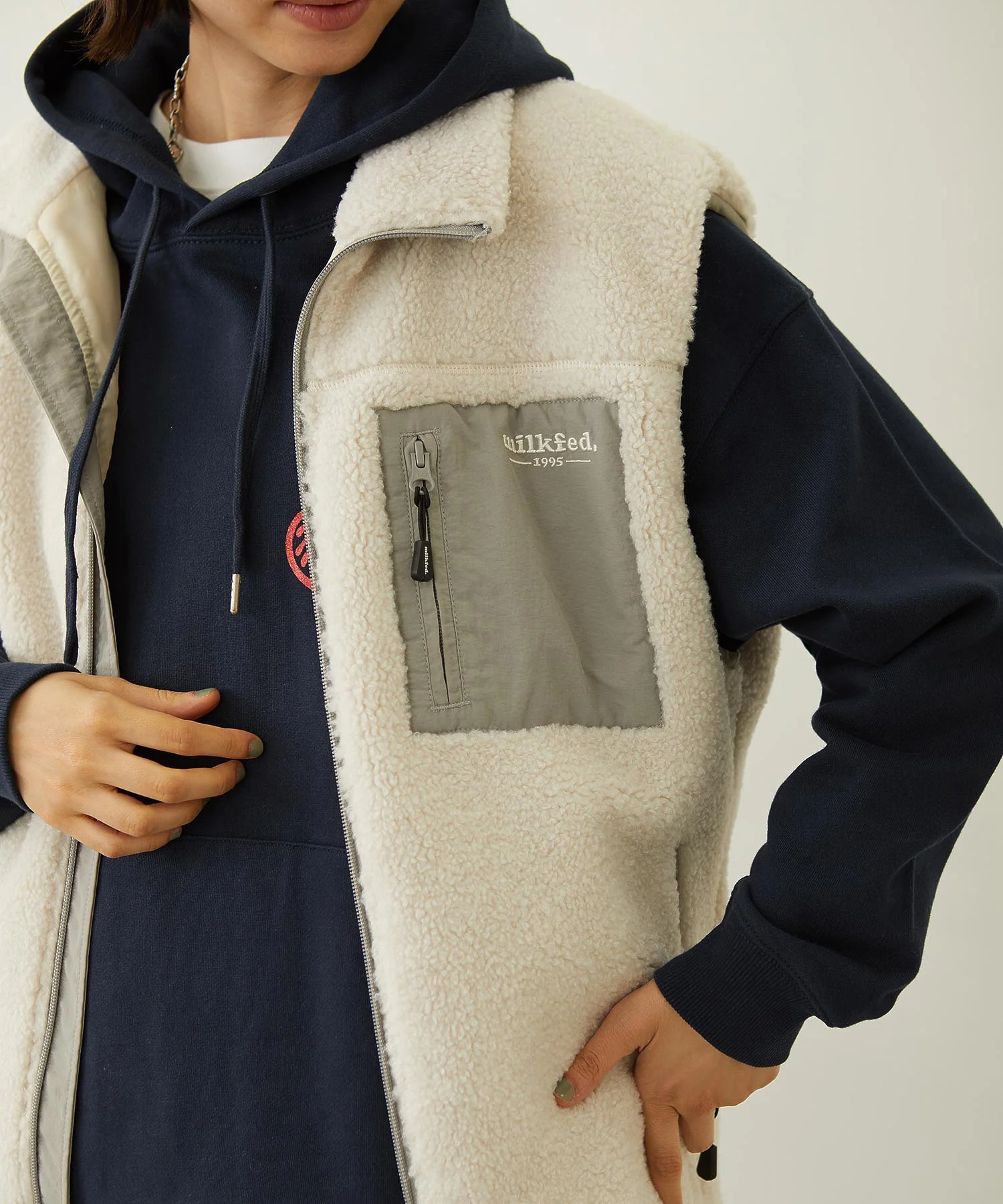 LOGO BOA VEST - Image 22