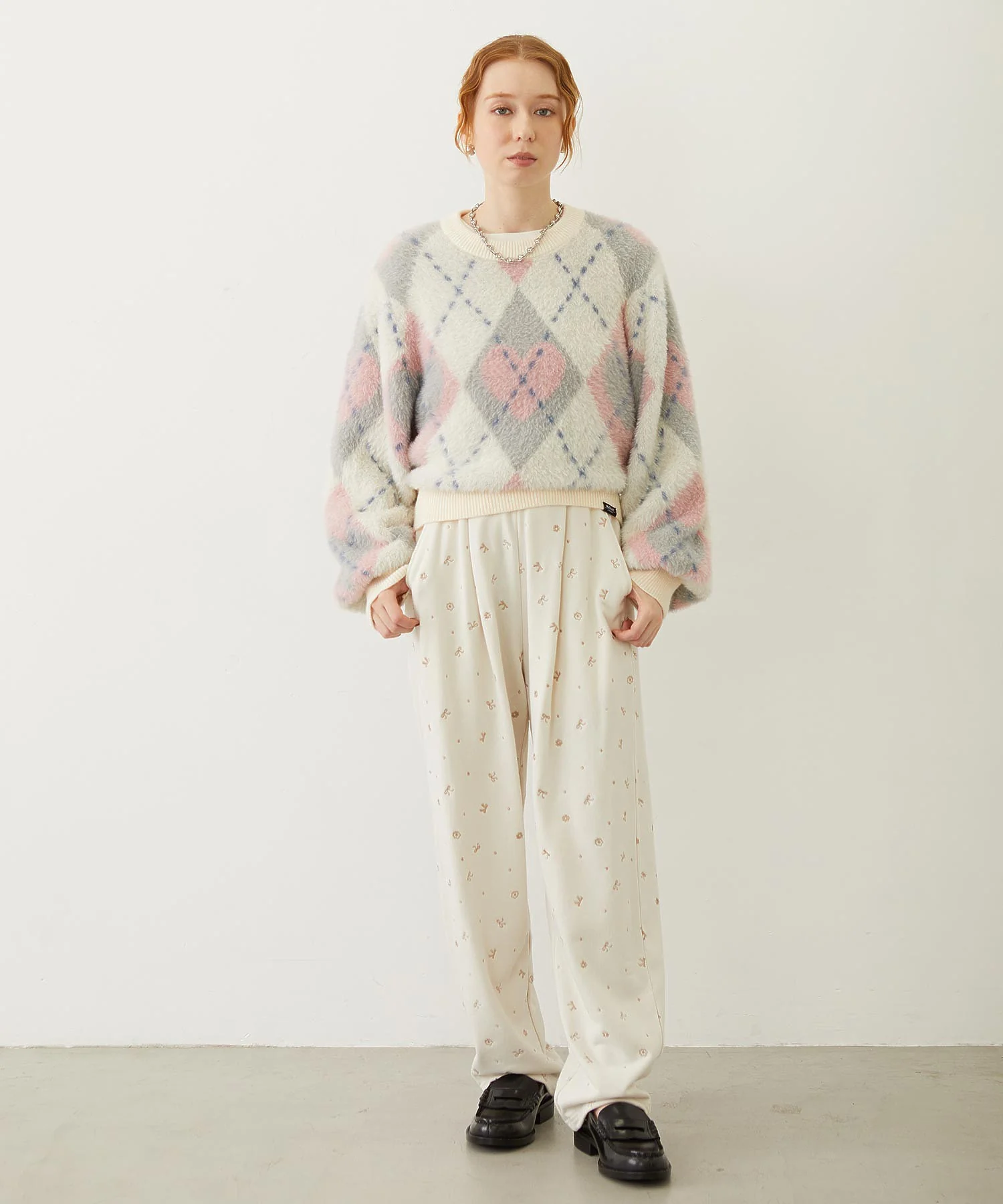 EMBROIDERY TUCK SWEAT PANTS - Image 33