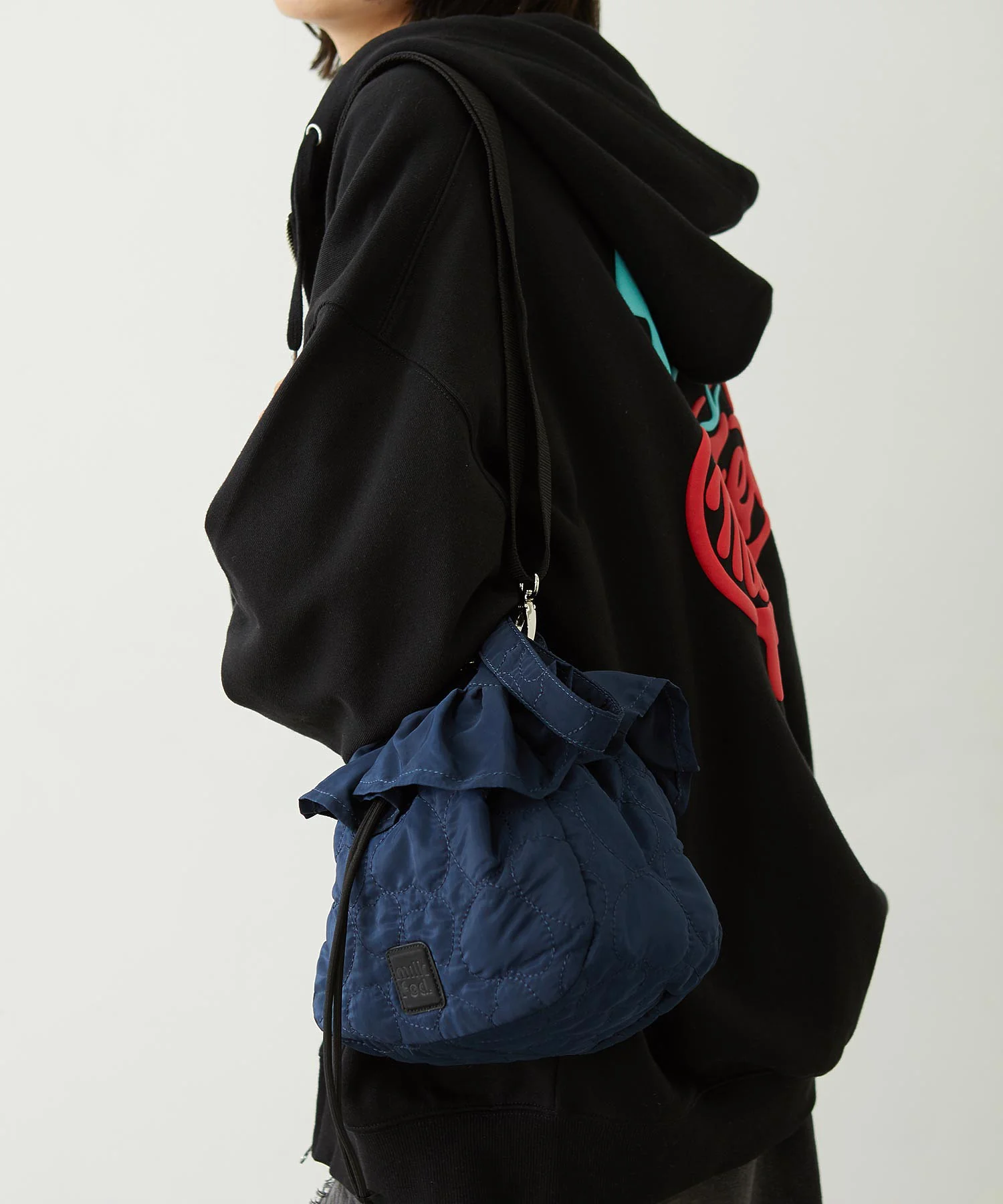 HEART QUILTED DRAWSTRING BAG - Image 33