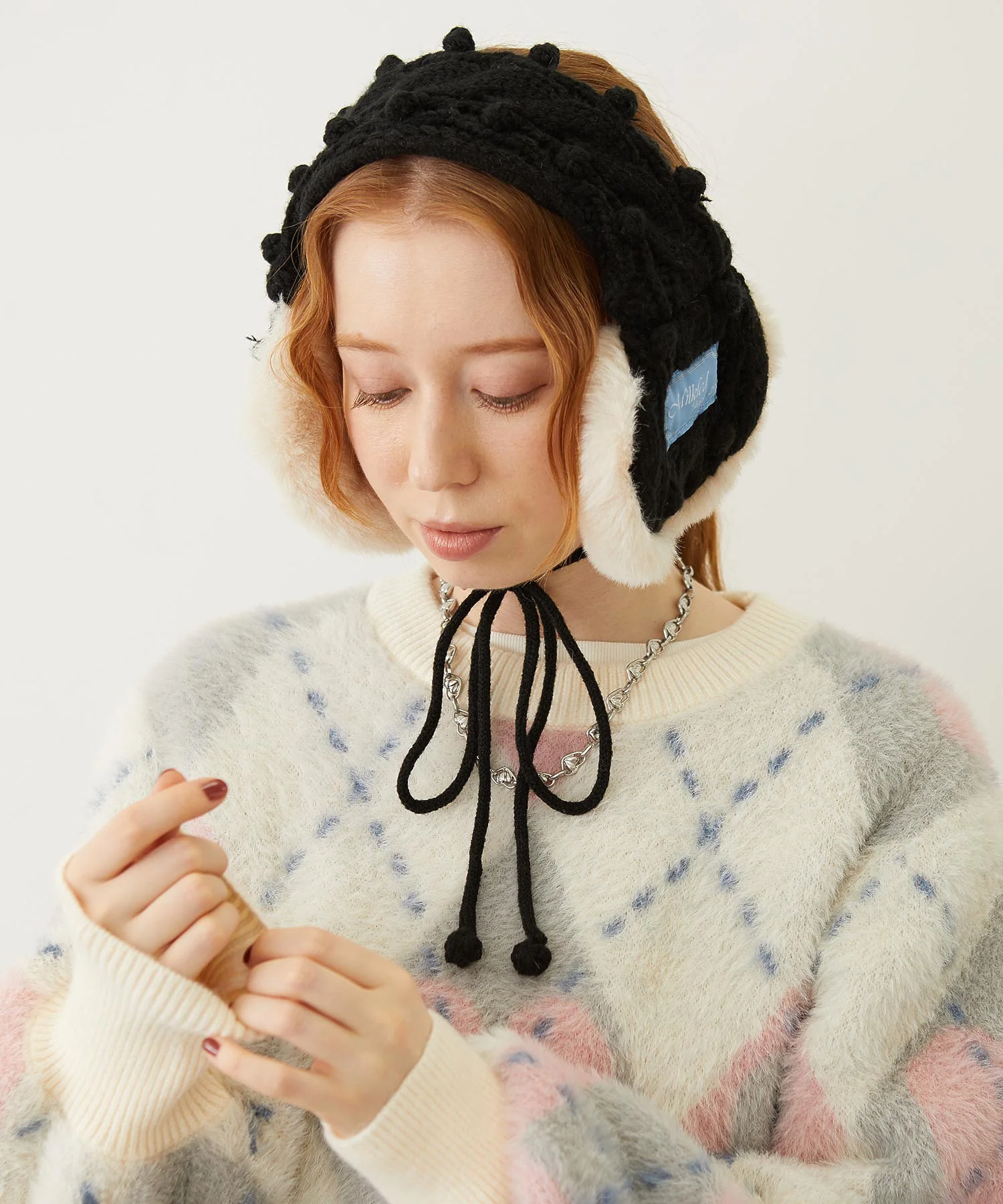 CABLE KNIT EARMUFFS - Image 42