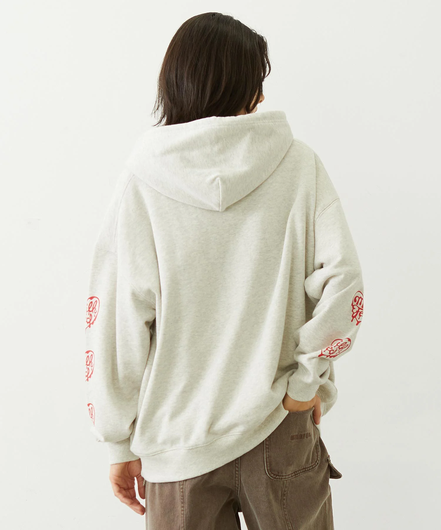 MELTY HEART WIDE HOODIE SWEAT - Image 17
