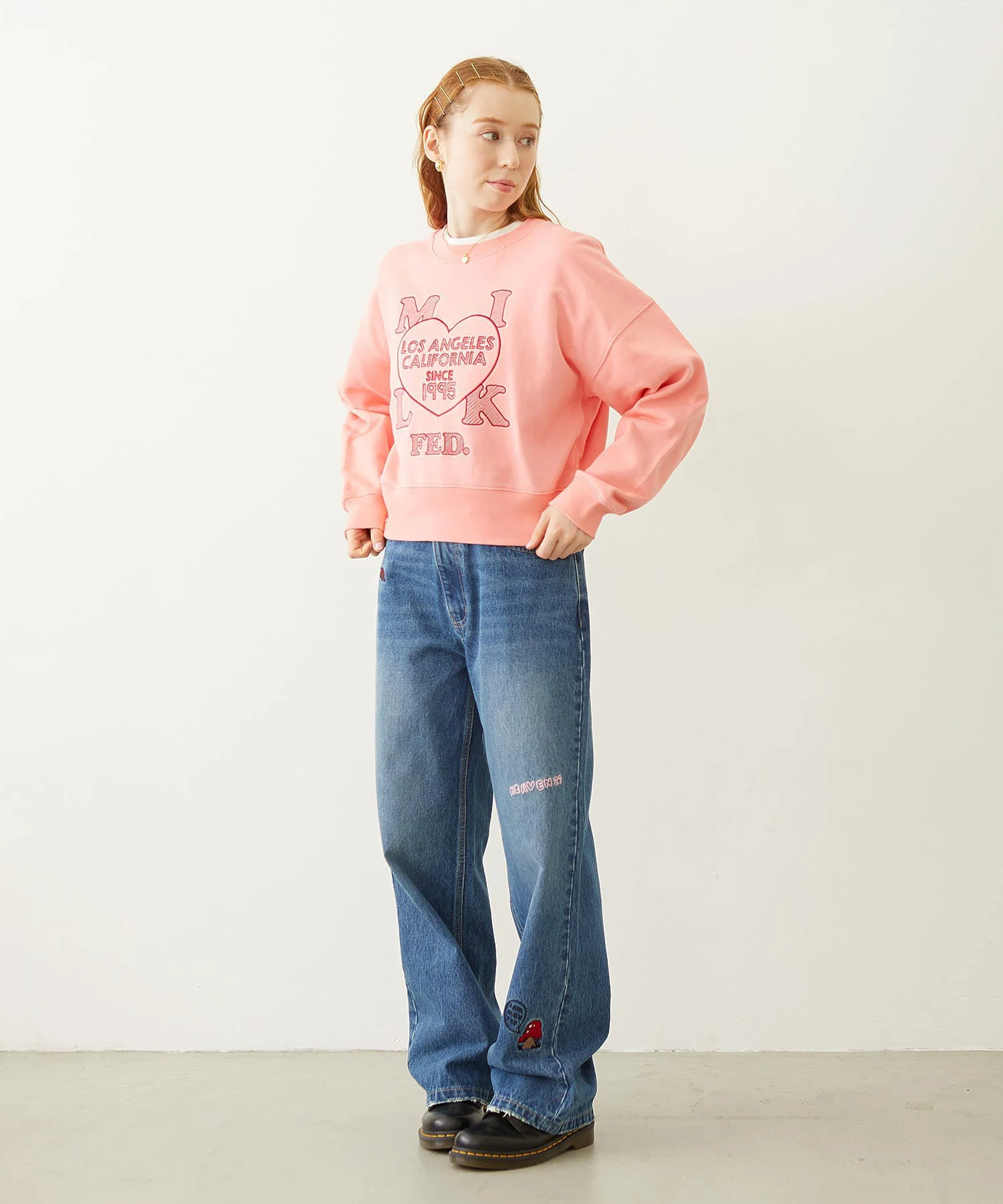 STITCHED HEART LOGO SHORT CREW SWEAT - Image 23
