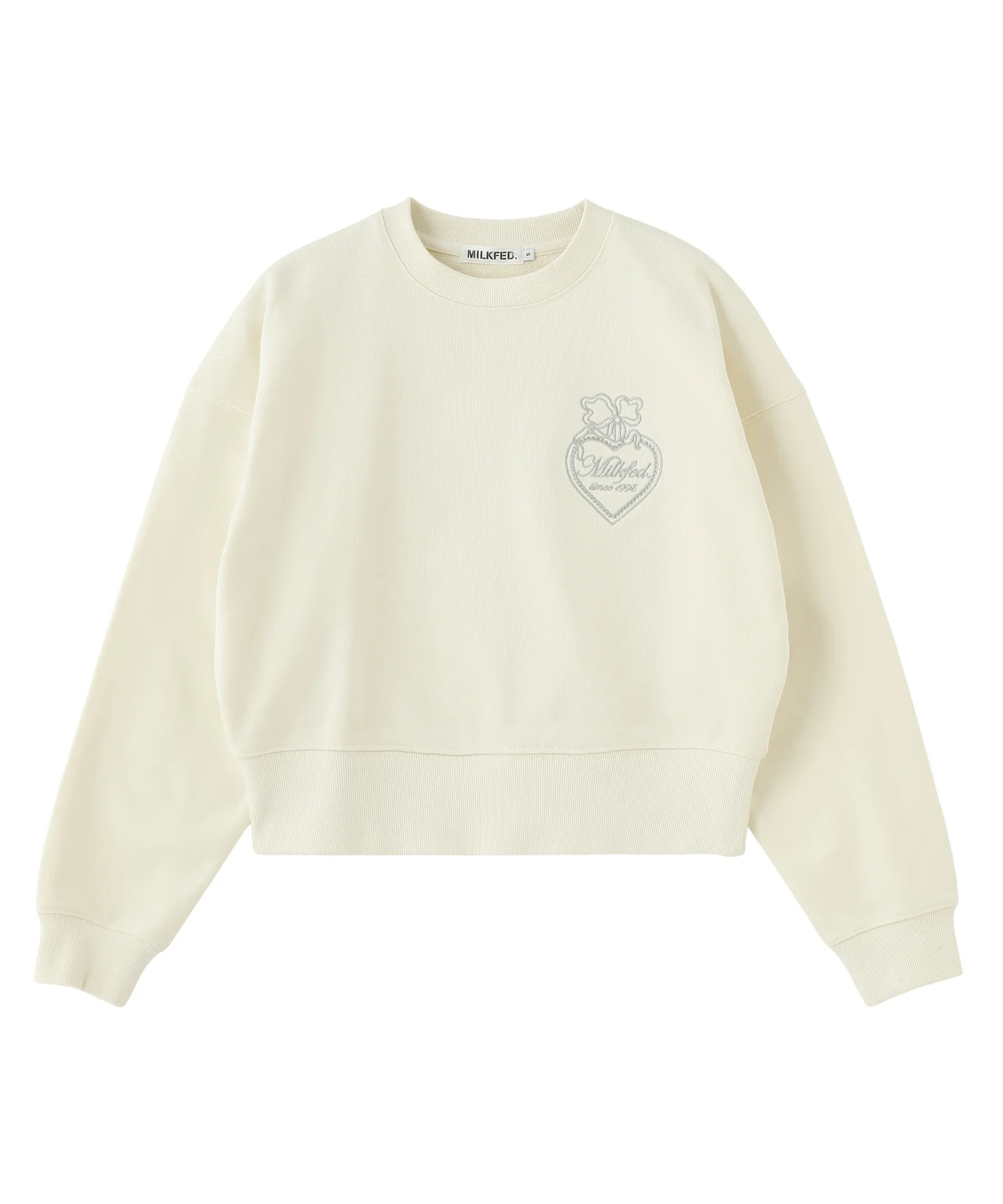 HEART RIBBON EMBLEM SHORT CREW SWEAT - Image 27