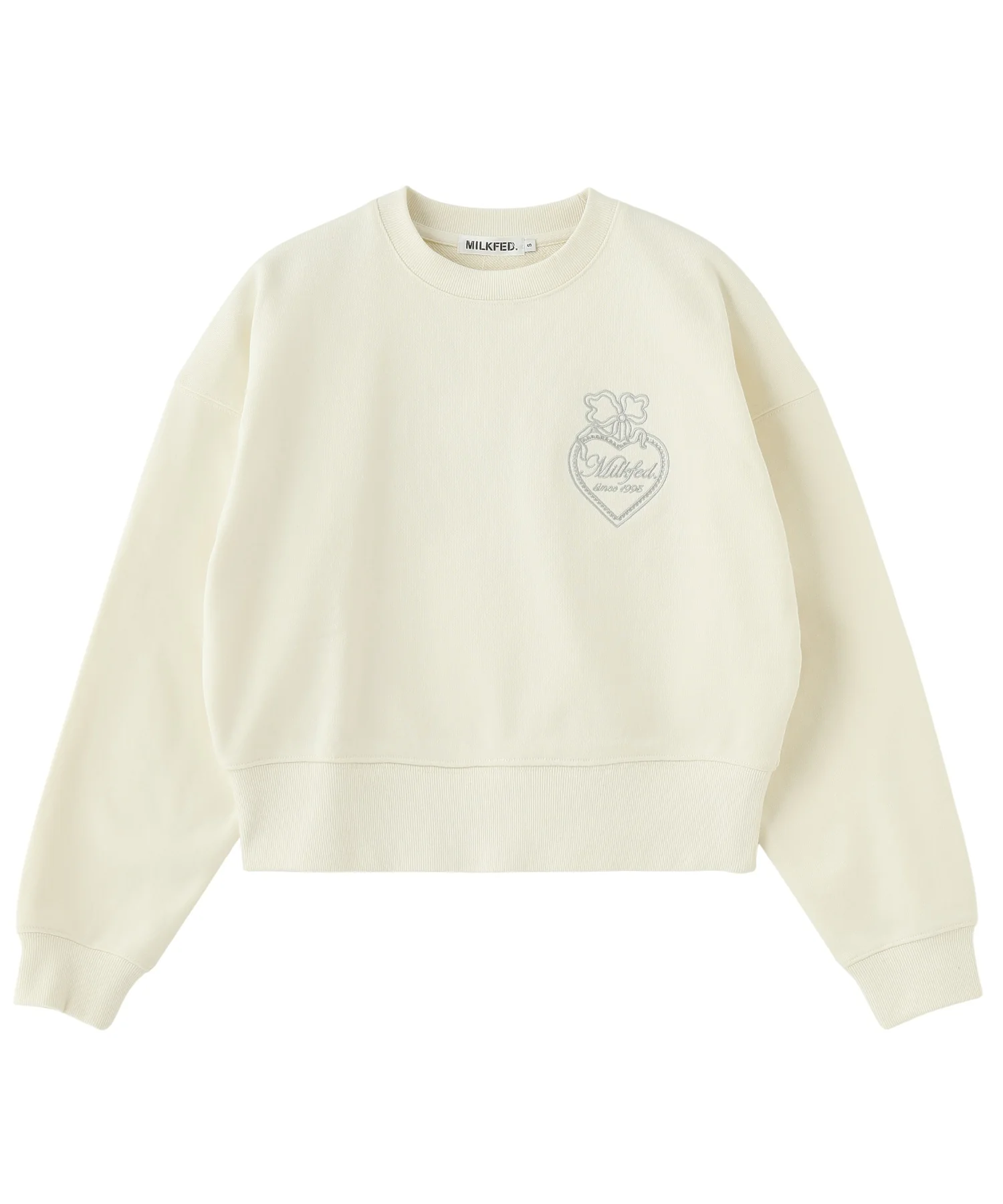 HEART RIBBON EMBLEM SHORT CREW SWEAT - Image 37