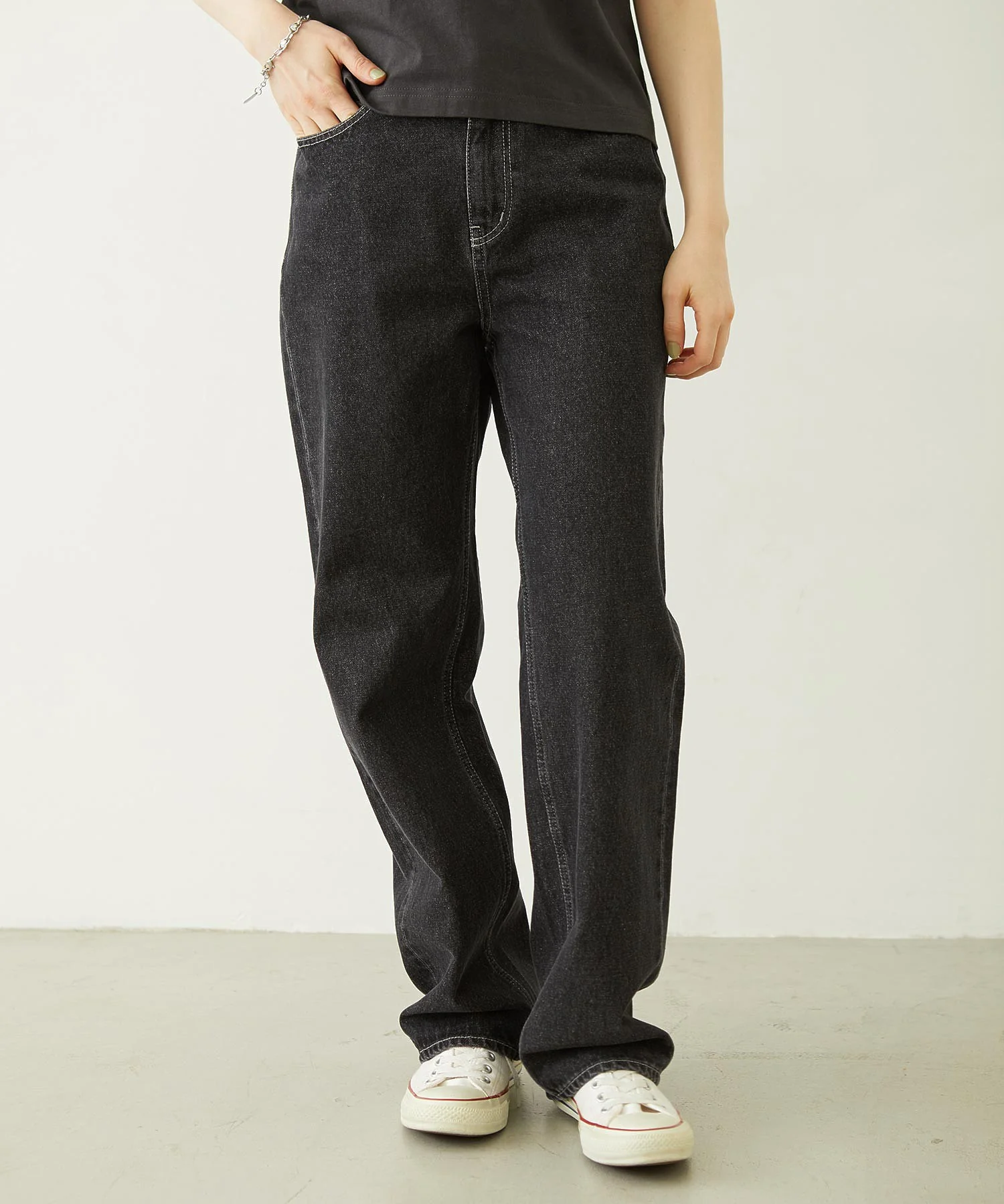 MILKFED. EMBROIDERED DENIM PANTS - Image 3