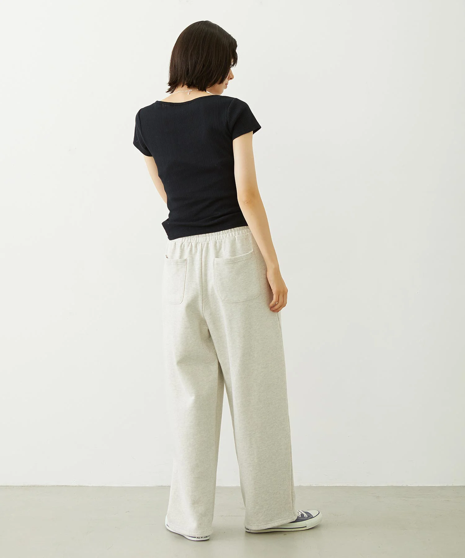 LOOSE SWEATPANTS - Image 32