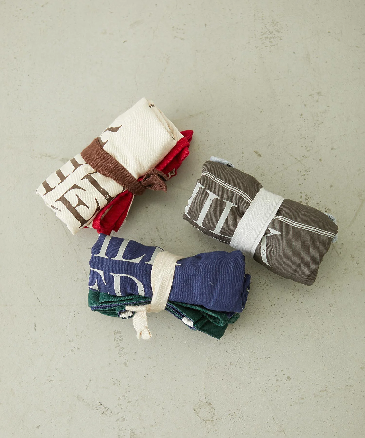 PIPING LOGO TOTE BAG - Image 18