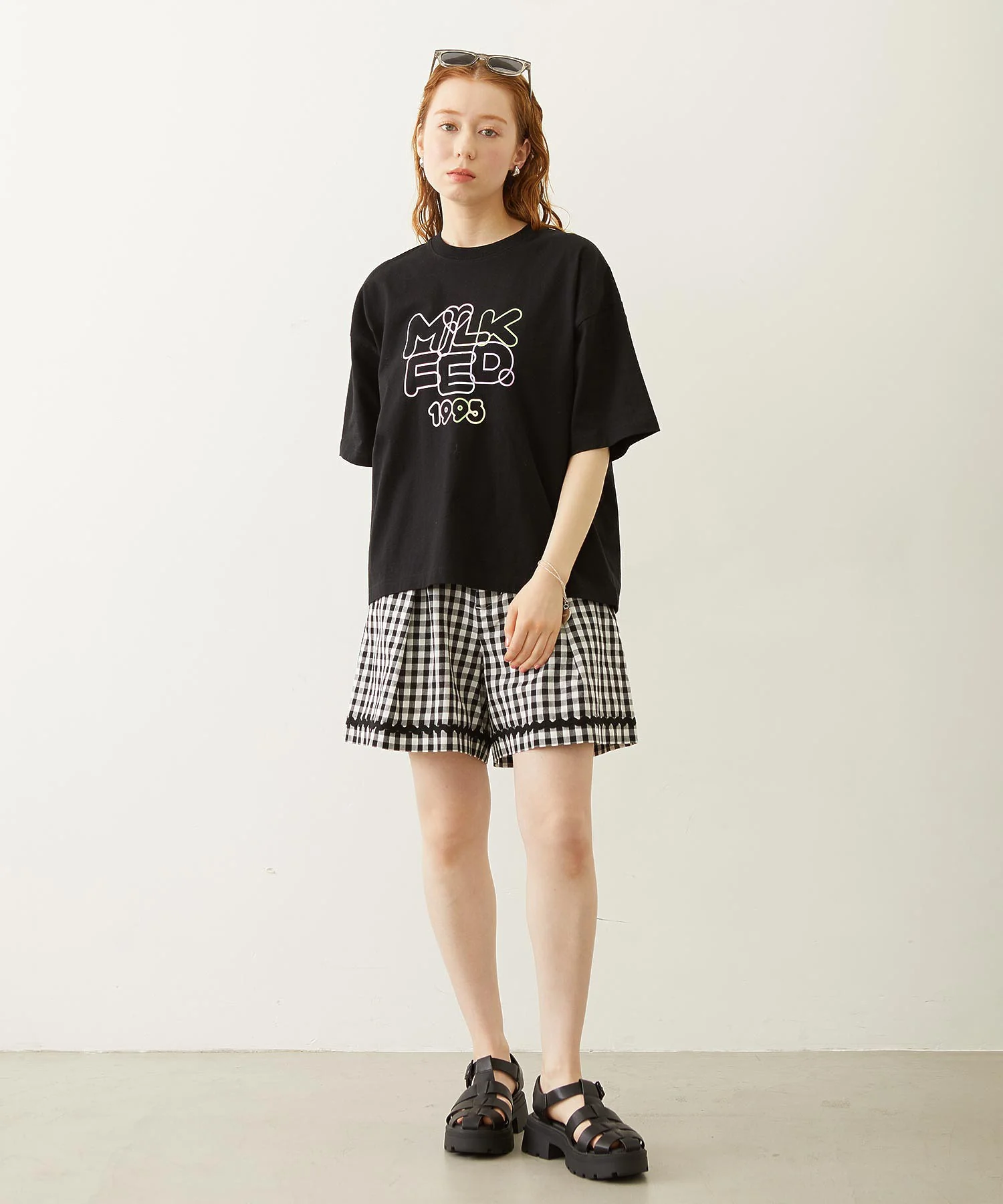 MILKFED. NEON LOGO WIDE S/S TEE - Image 5