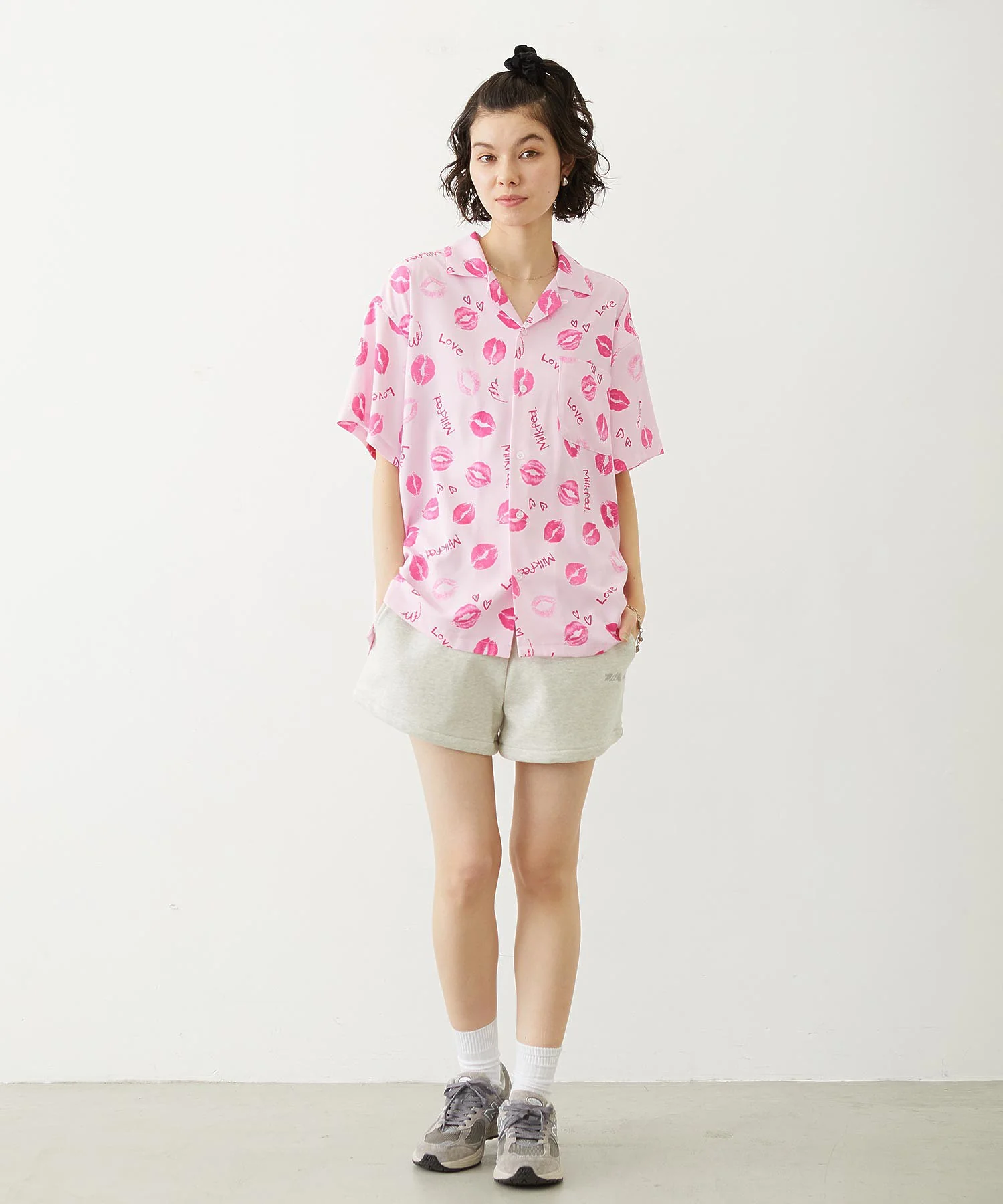 LIP PRINT SHIRT - Image 15