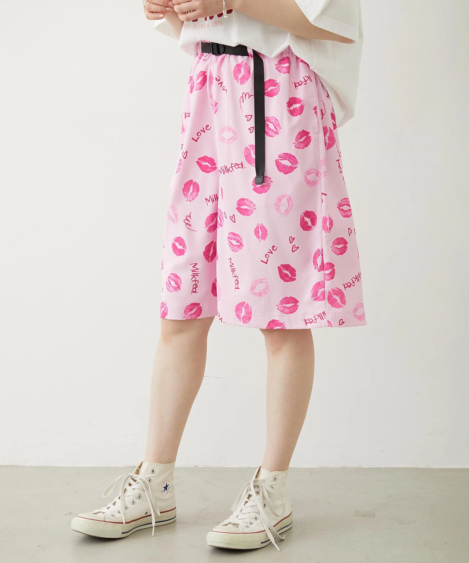 LIP PRINT SHORTS - Image 5