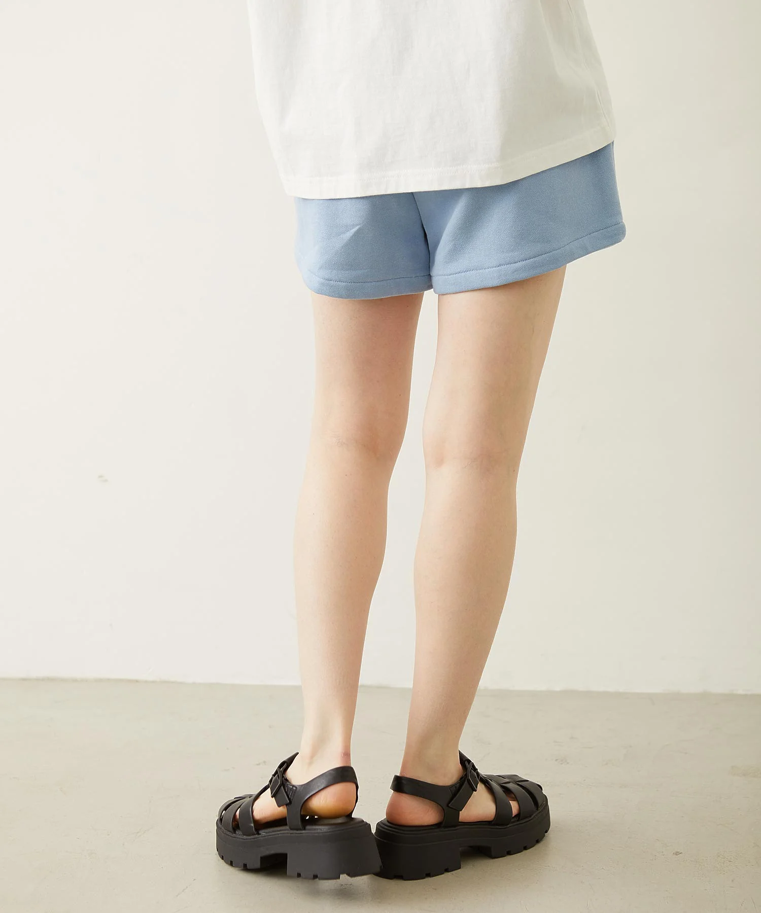 RAW EDGE WAIST SWEAT SHORTS - Image 15