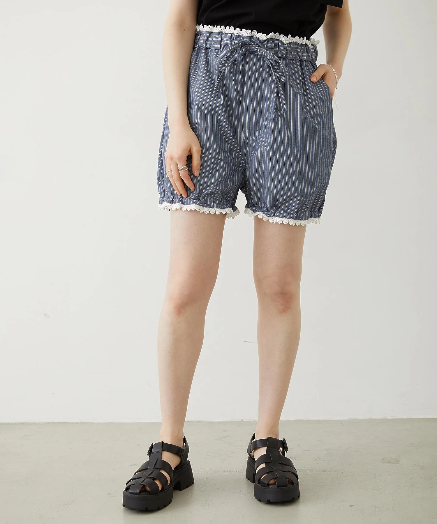 STRIPED SHORTS - Image 2