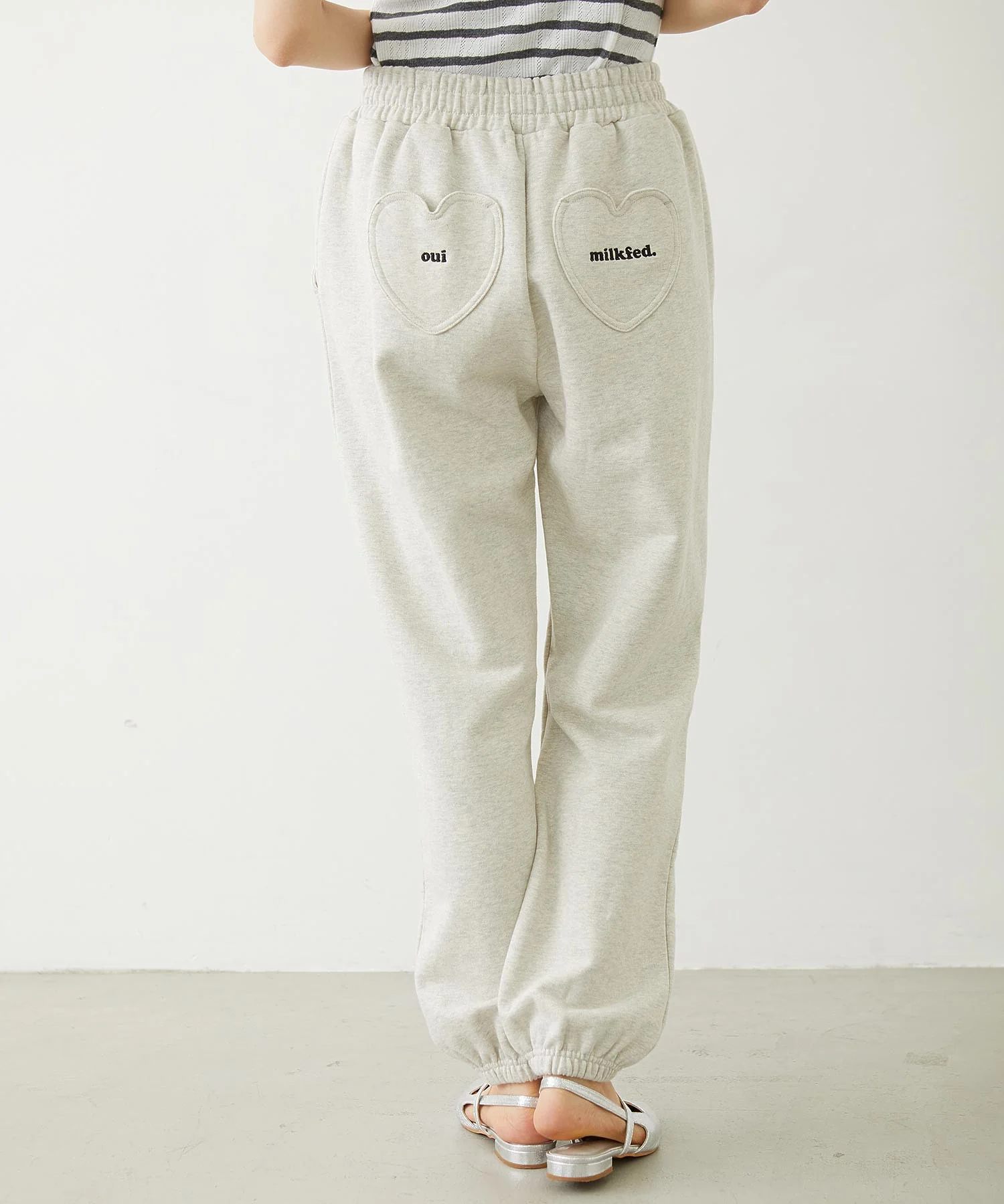 HEART POCKET SWEATPANTS - Image 18