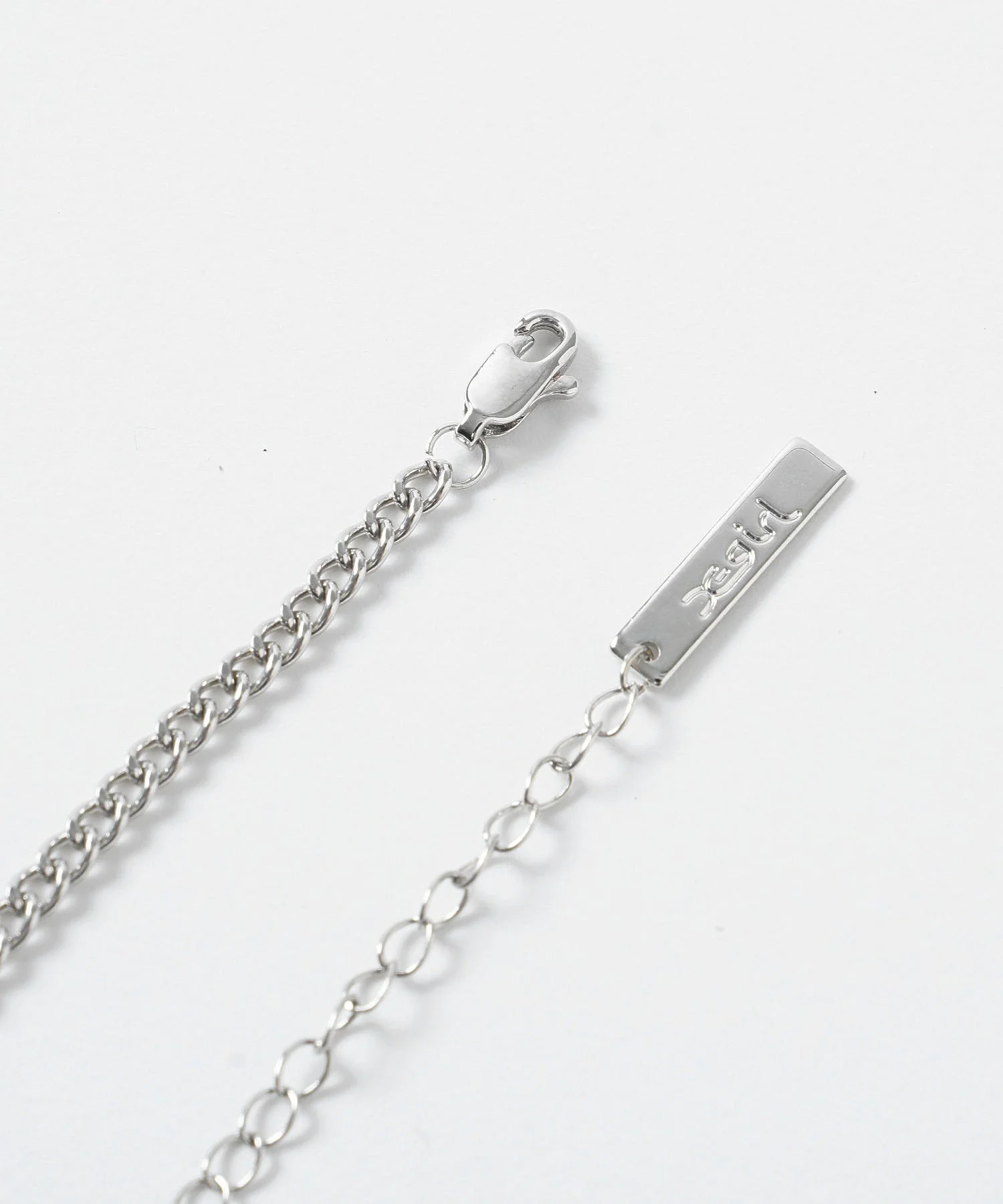 TINY LOGO CHARM NECKLACE X-girl - Image 8