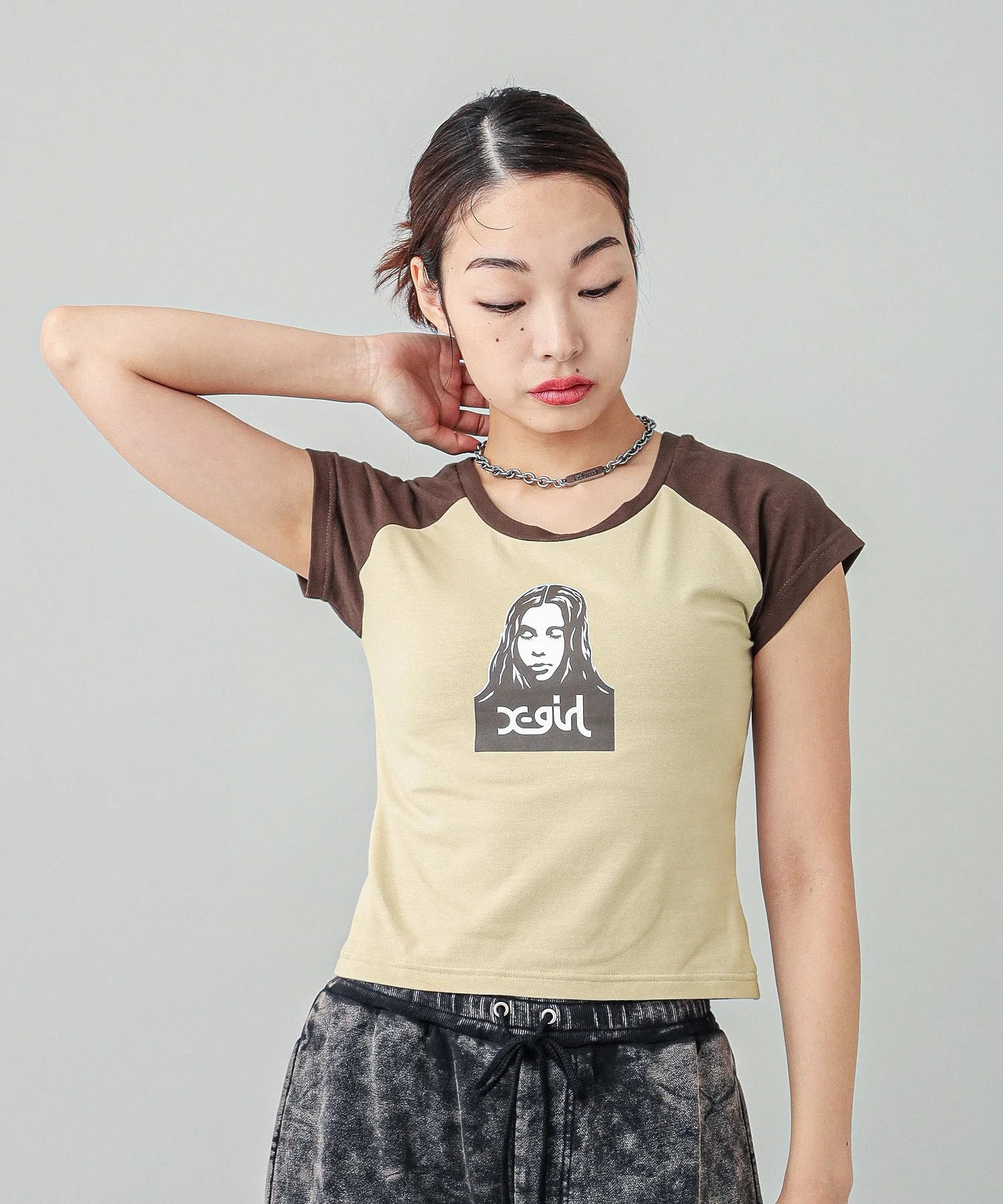 FACE RAGLAN BABY TEE - Image 3
