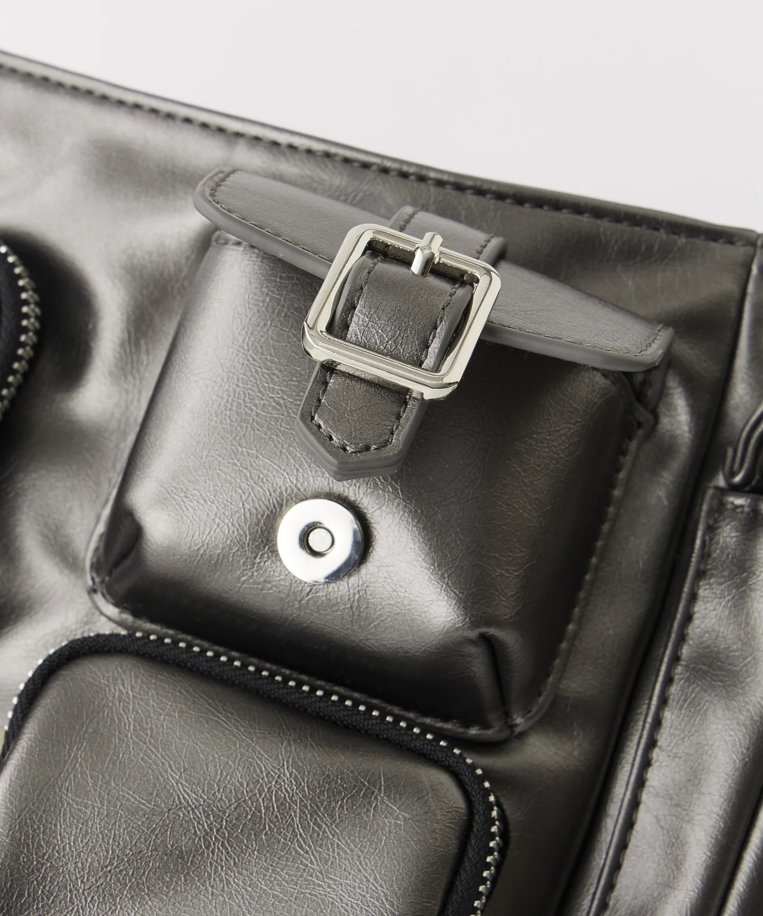 MULTI POCKET FAUX LEATHER HAND BAG - Image 12