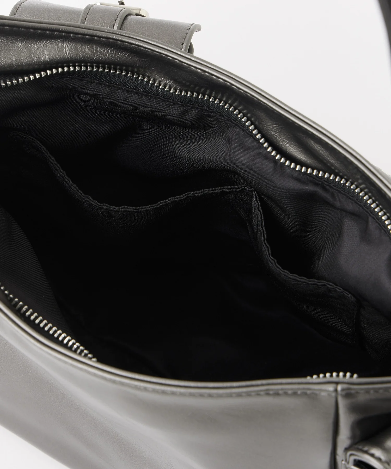 MULTI POCKET FAUX LEATHER HAND BAG - Image 15