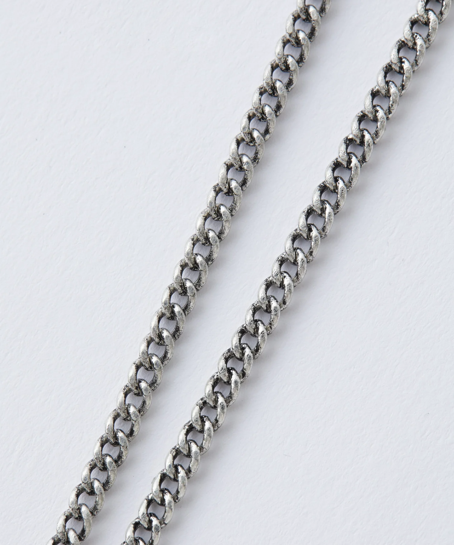 HEART AND WING CHARM NECKLACE - Image 7