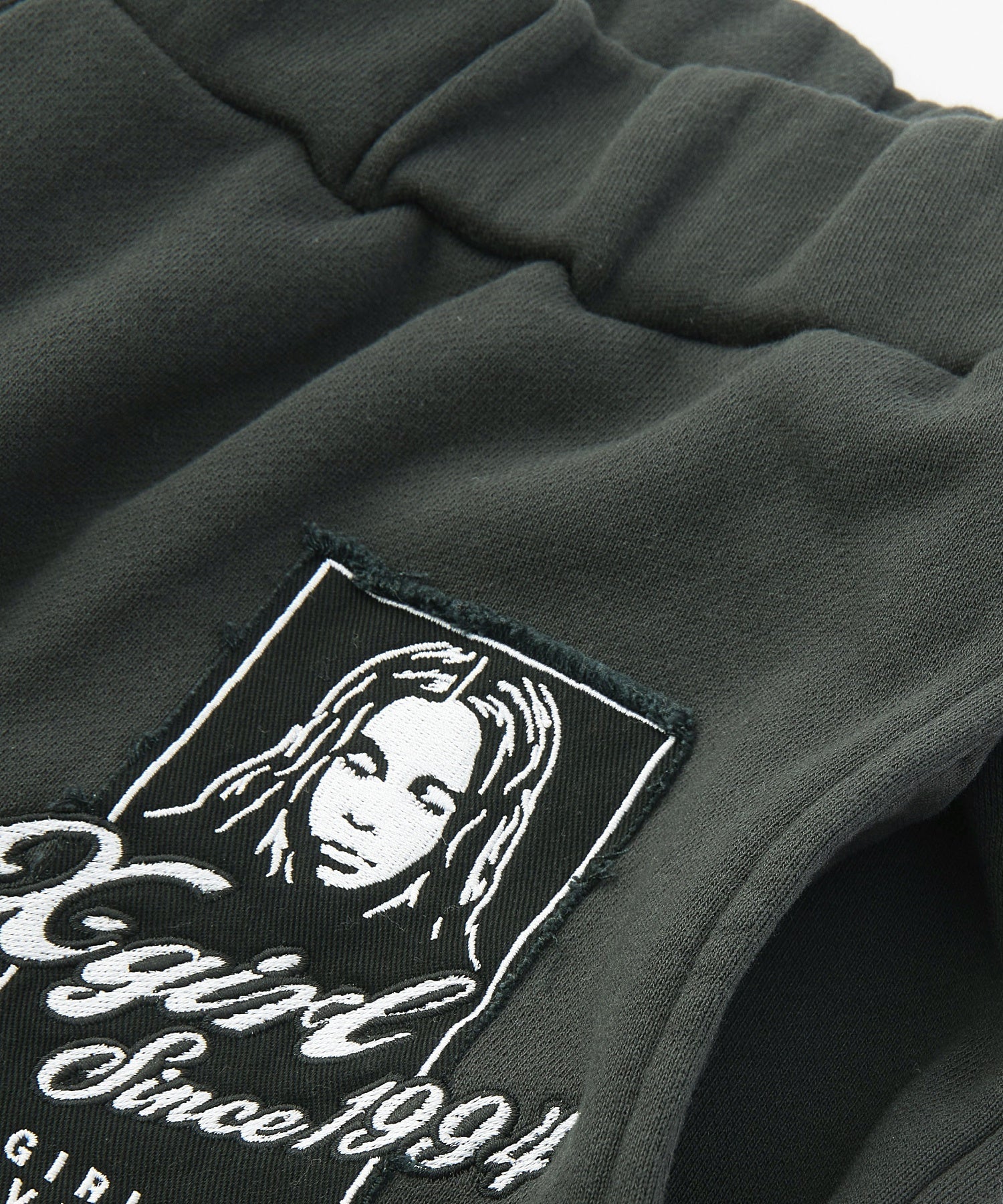 FACE BOX PATCH SWEAT PANTS - Image 15