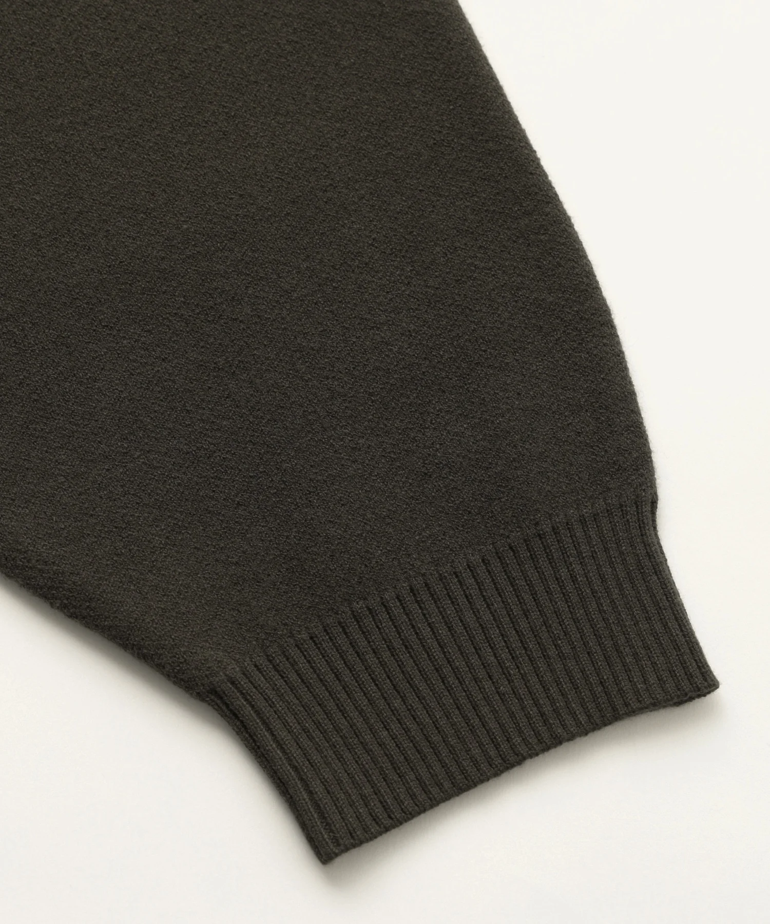 FACE EMBROIDERY KNIT TOP - Image 18