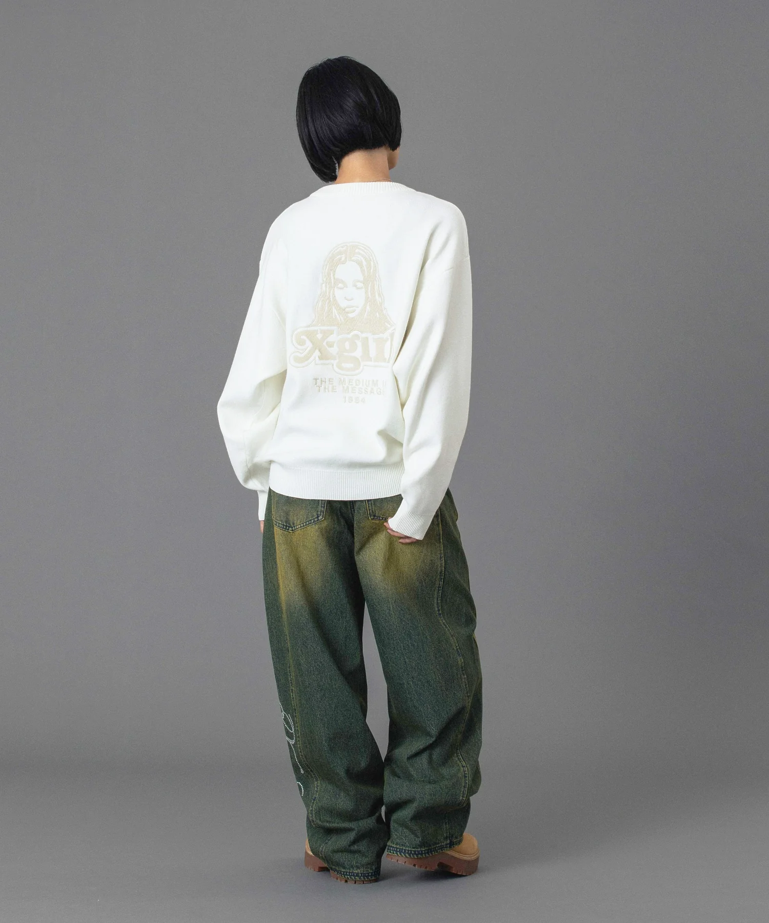 FACE EMBROIDERY KNIT TOP - Image 9
