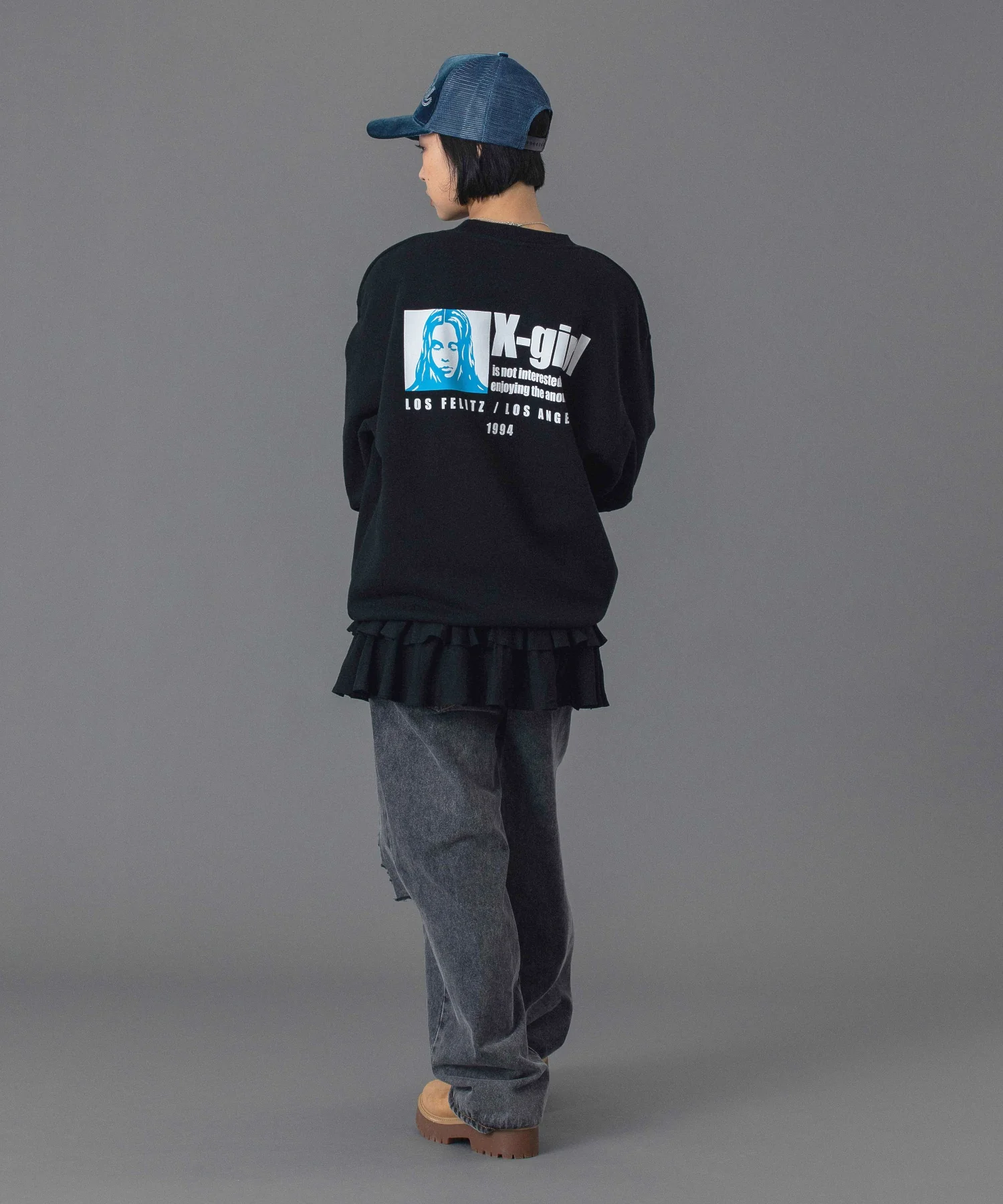 VELOUR TRUCKER CAP - Image 18
