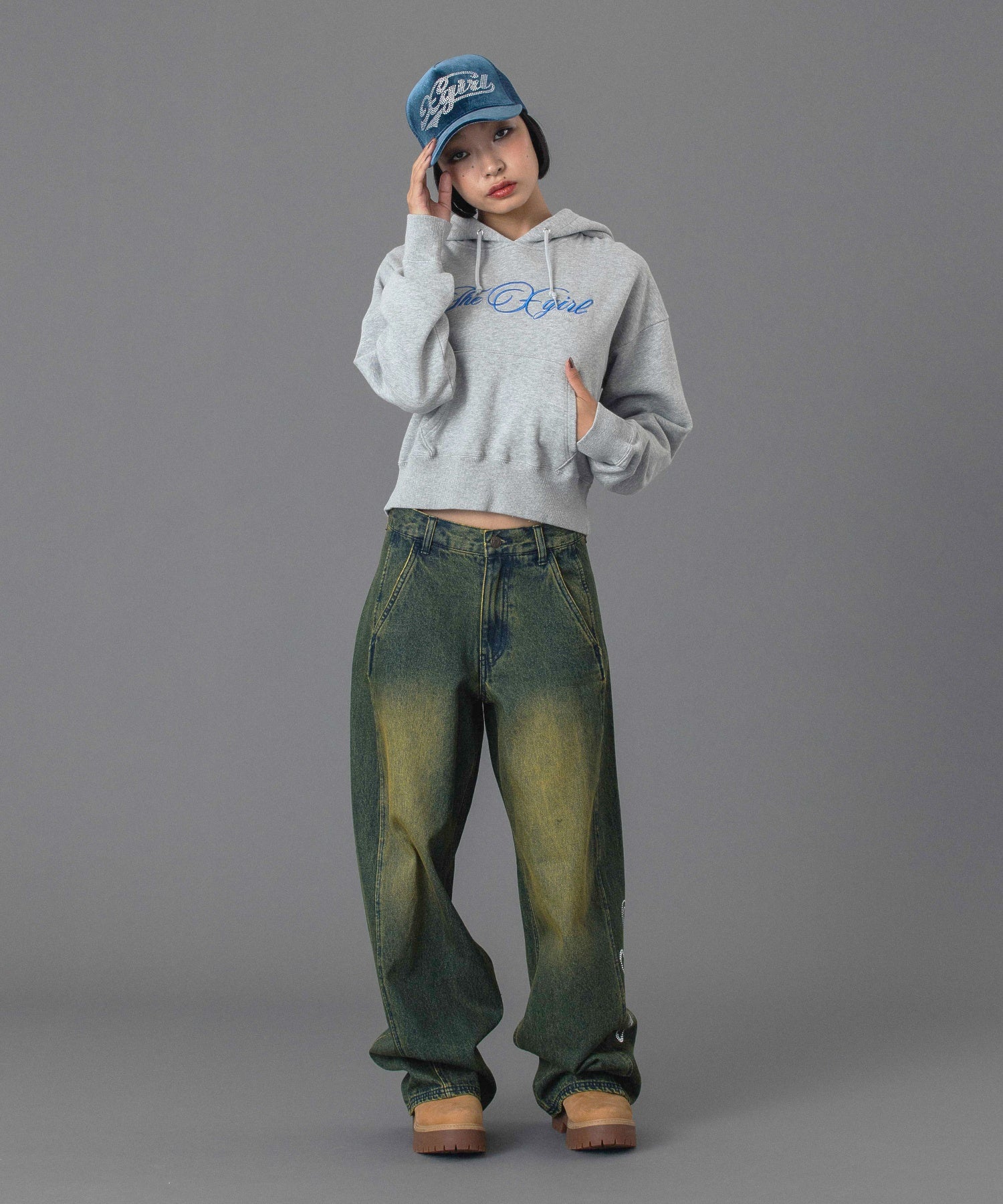 VELOUR TRUCKER CAP - Image 19