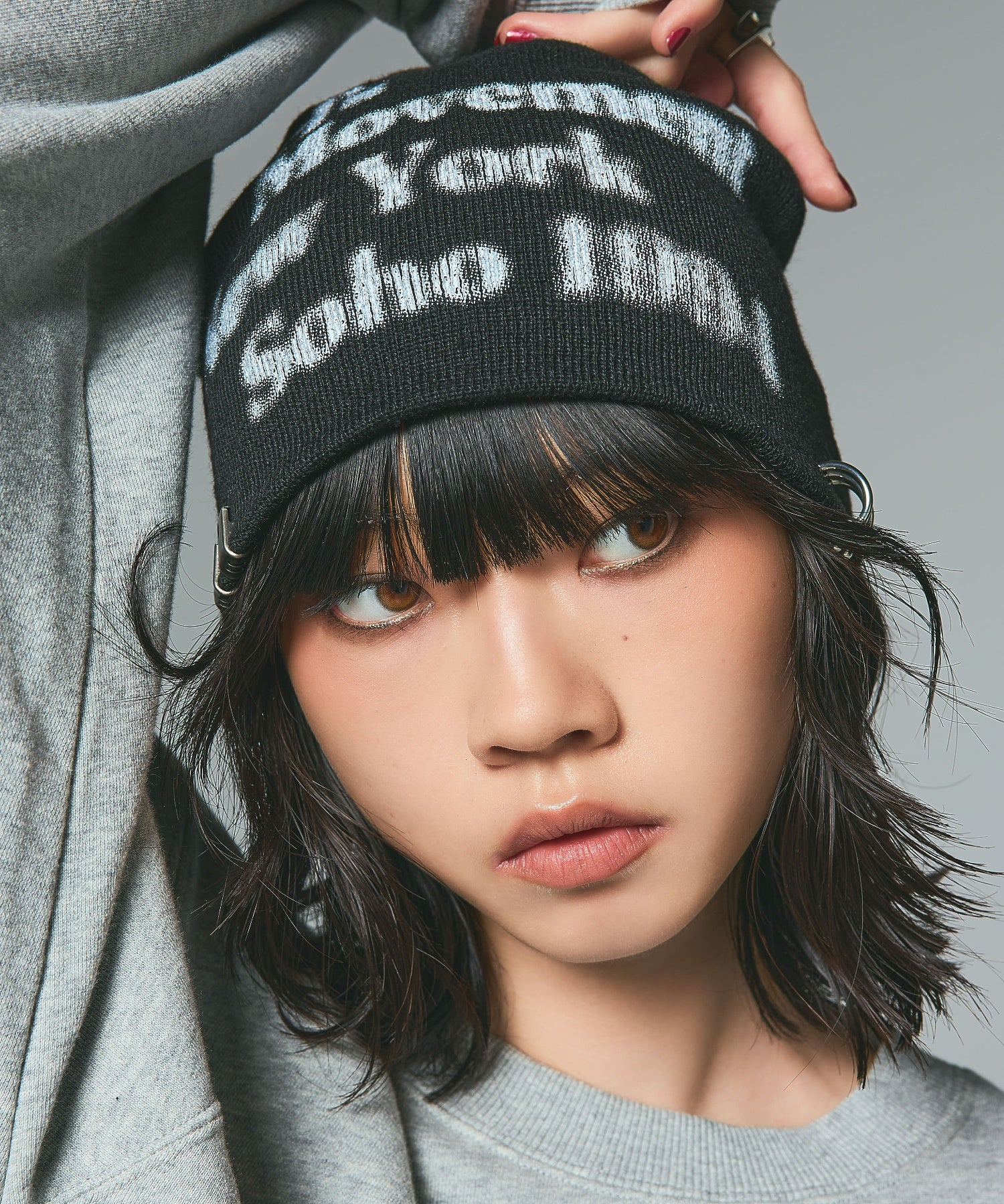 CHARM ACCENT PRINTED BEANIE - Image 3