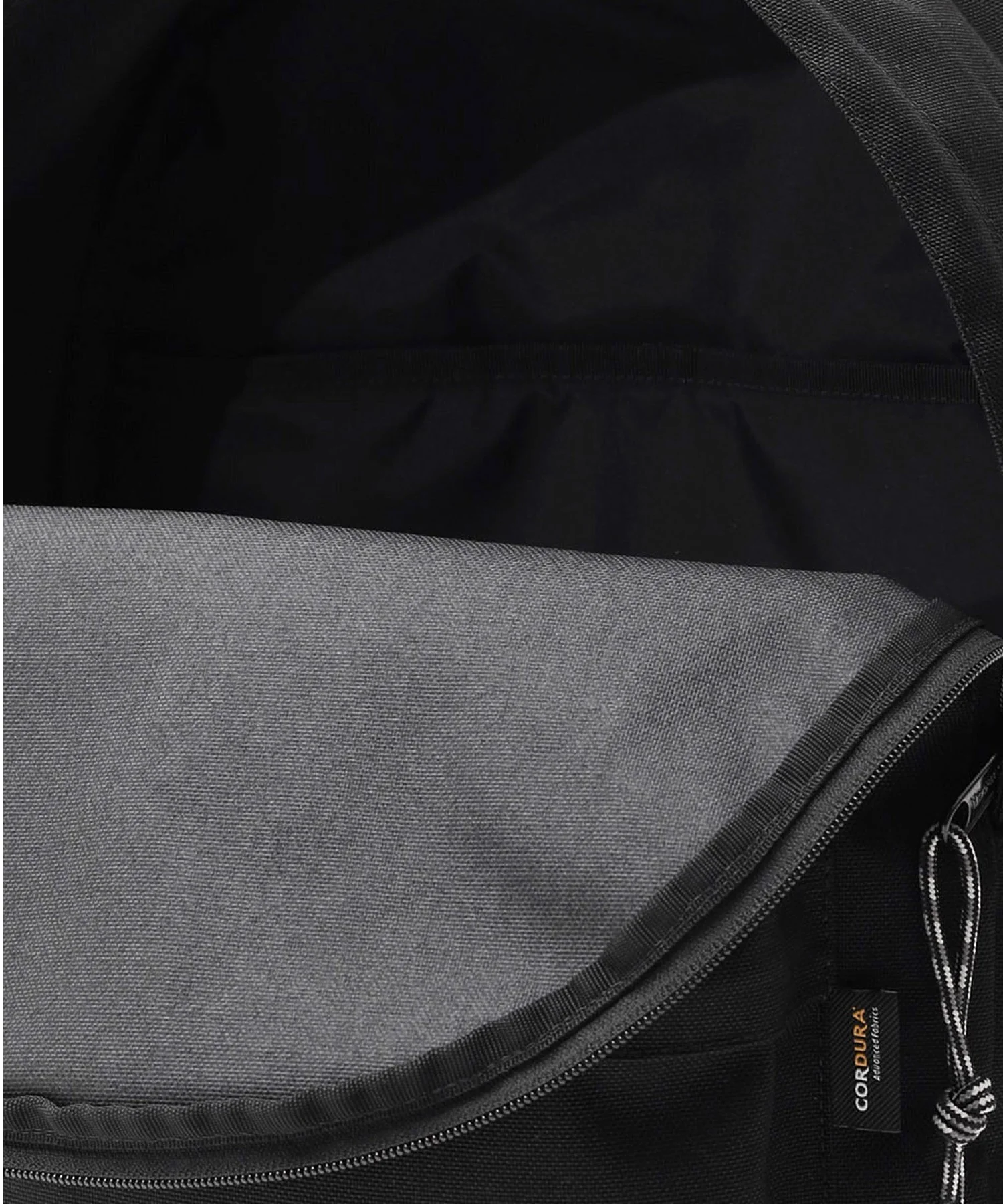X-girl × OUTDOOR PRODUCTS DAY PACK - Image 12