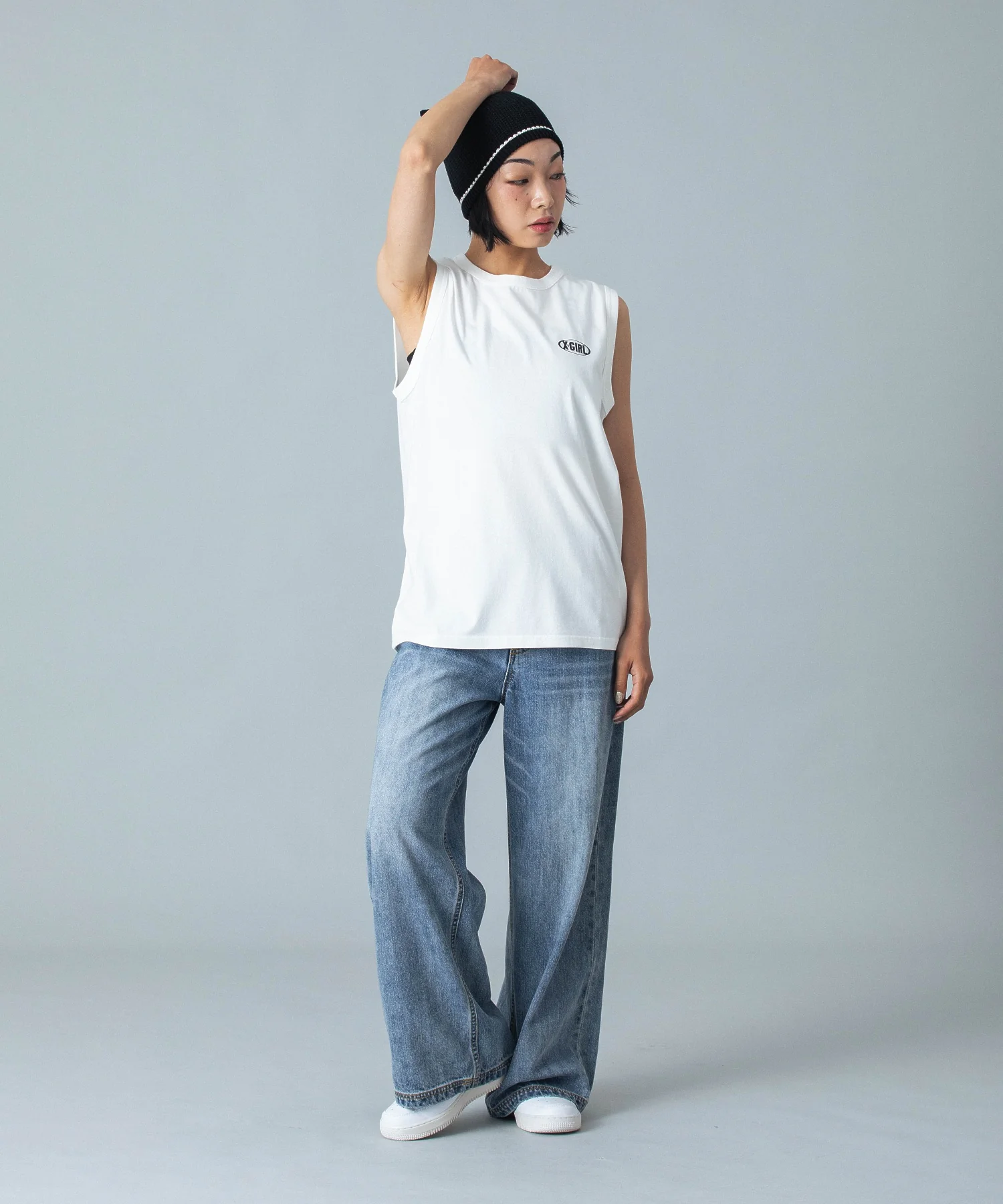 OVAL LOGO TANK TOP - Image 4