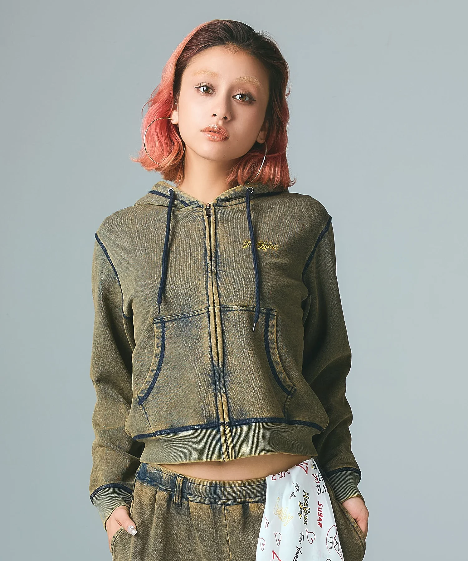 OVERDYED NUMBER PATCH ZIP UP HOODIE - Image 3