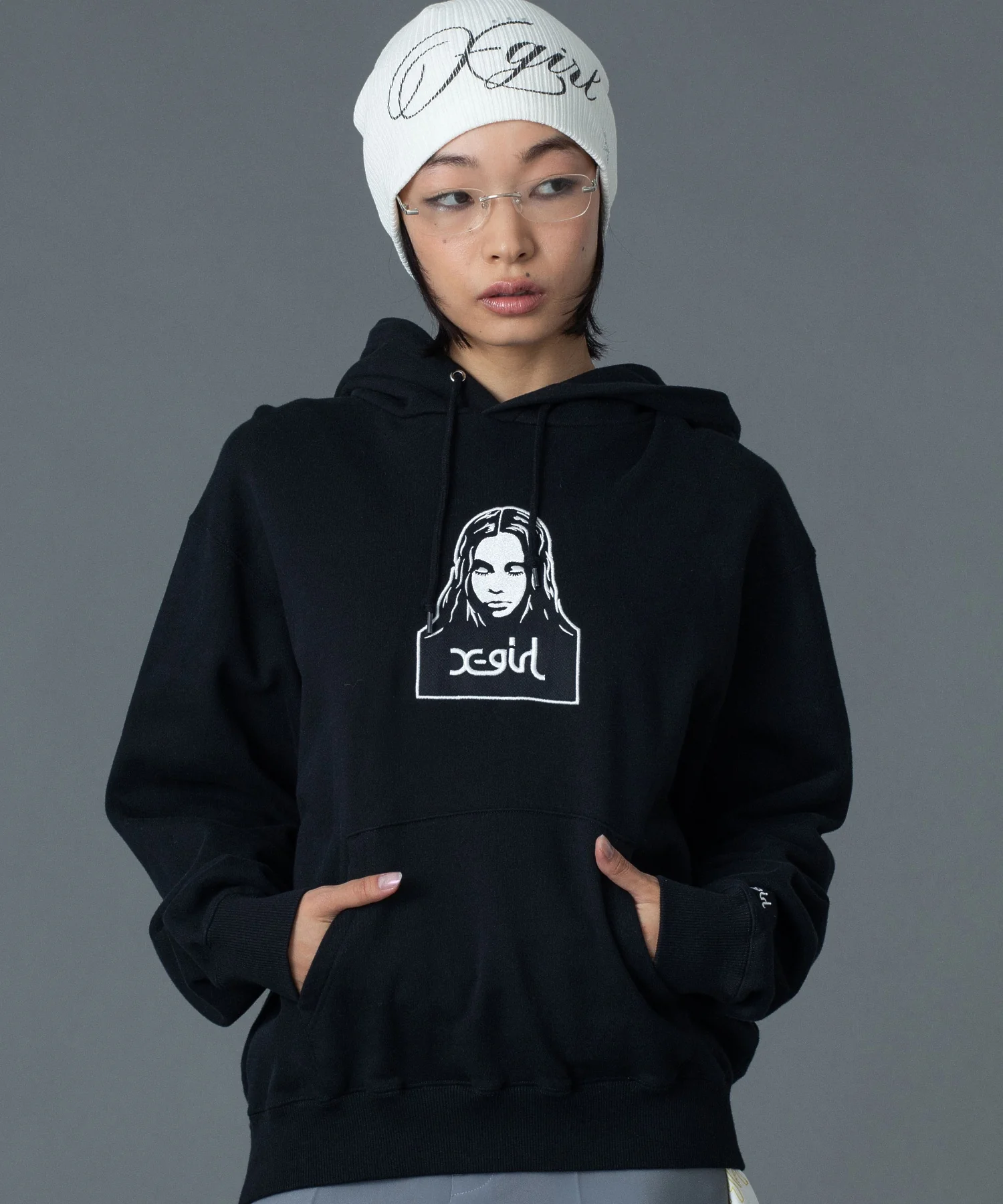 FACE PATCH SWEAT HOODIE - Image 13