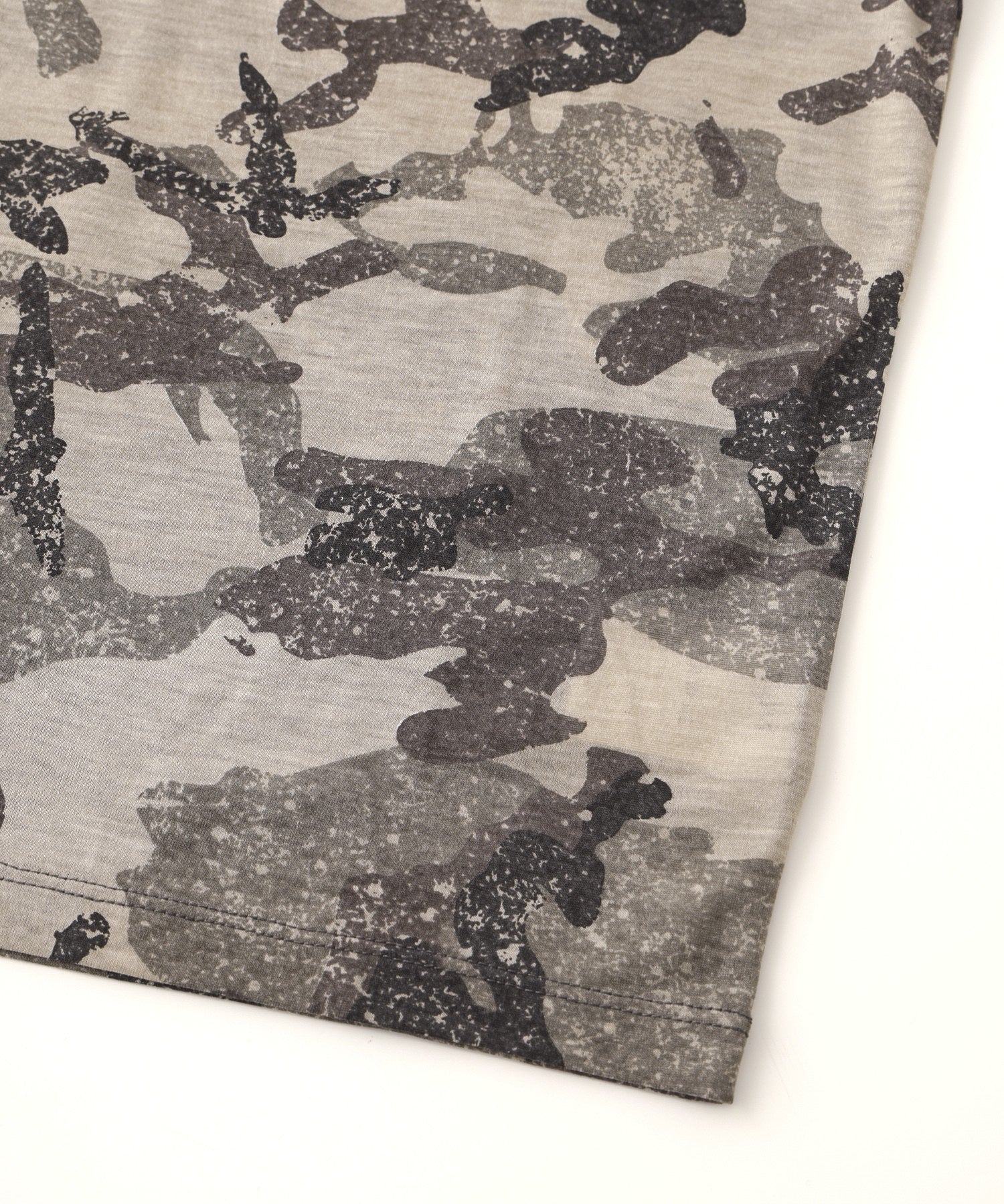FADED CAMO SHEER L/S TOP - Image 28