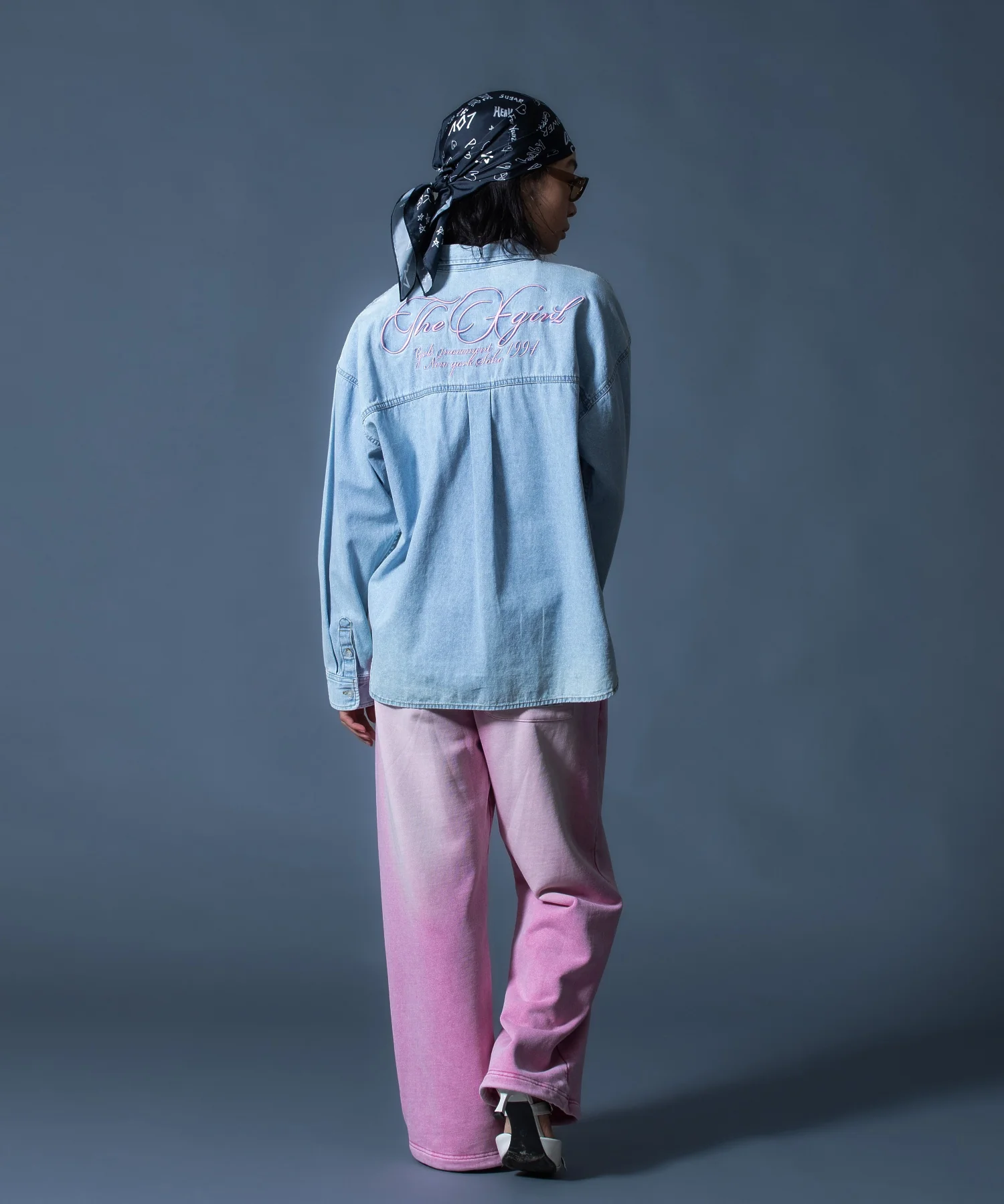 SCRIPT LOGO BLEACHED DENIM SHIRT - Image 17
