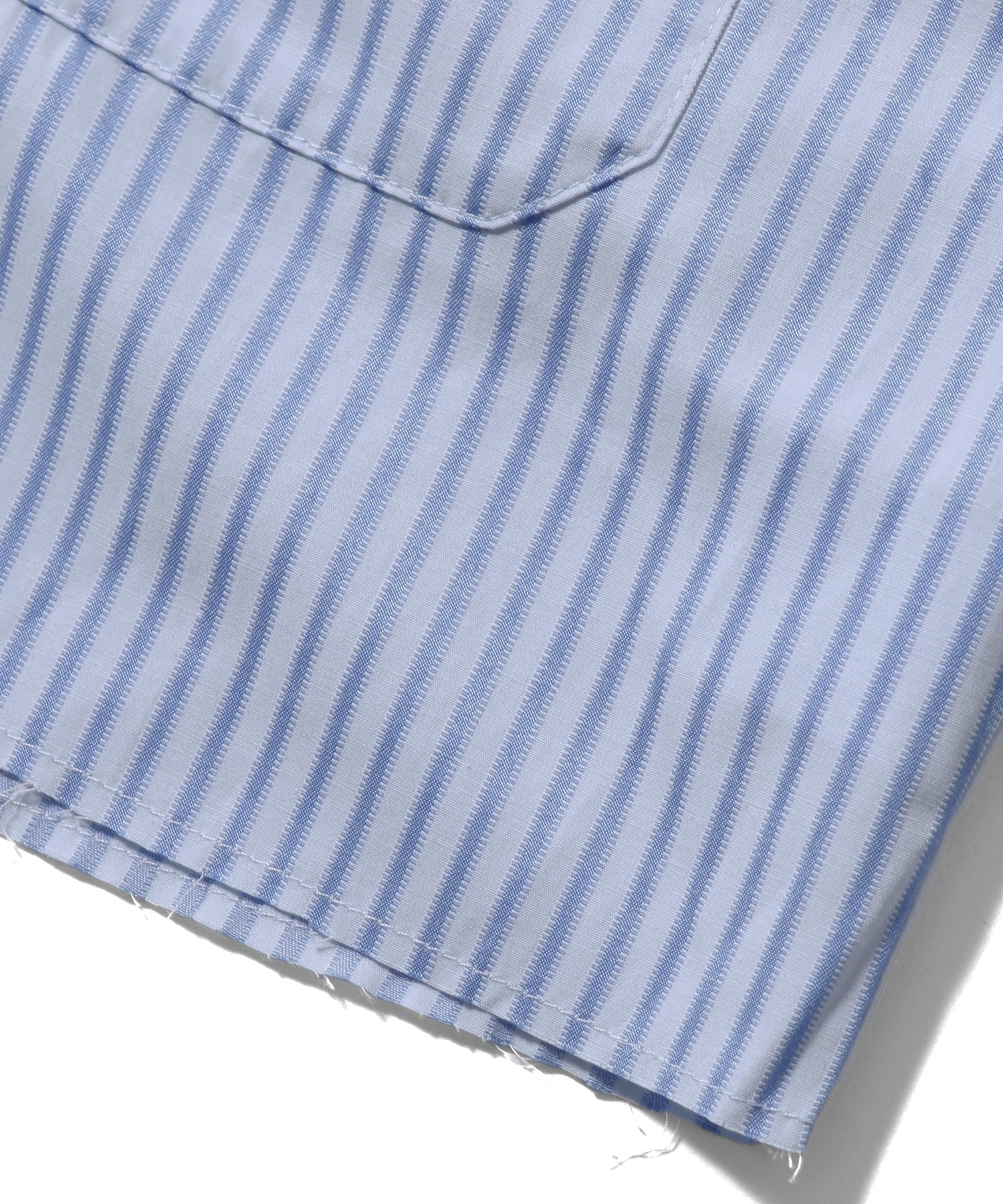 FACE CROPPED L/S SHIRT - Image 11