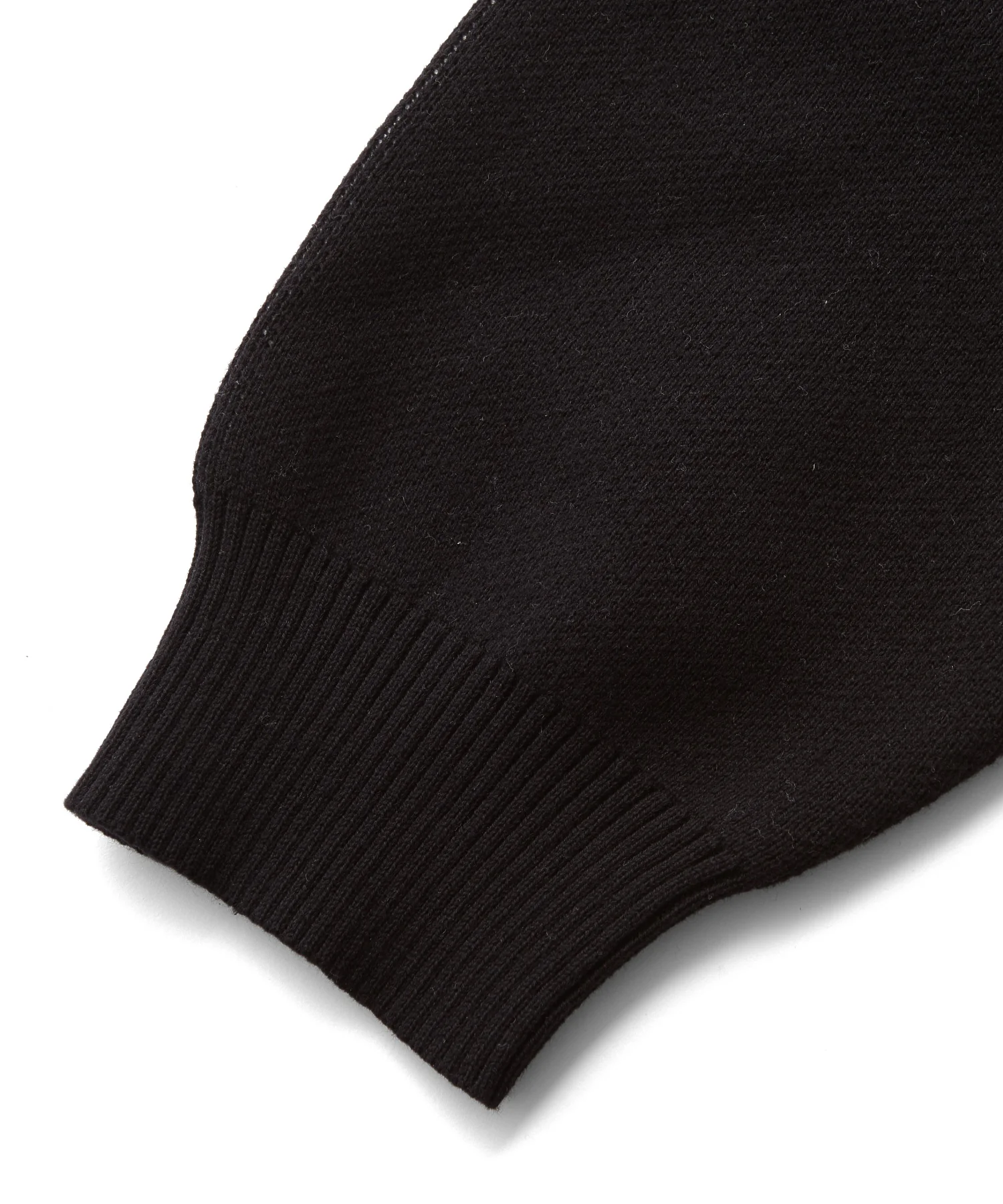 CURSIVE LOGO AND FACE JACQUARD KNIT TOP - Image 32