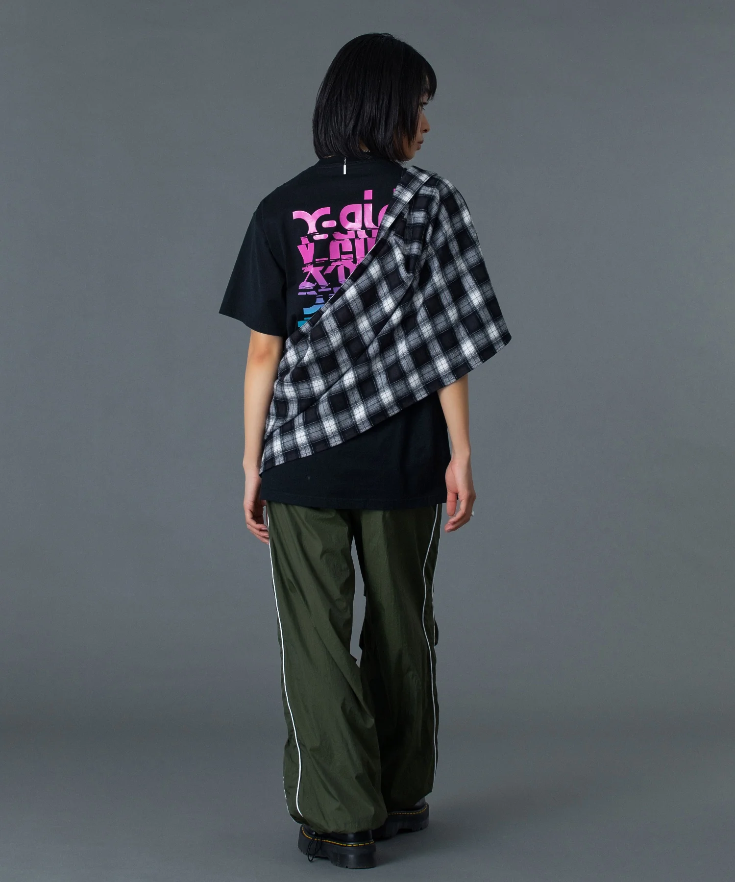 FACE LABEL TRACK PANTS - Image 24