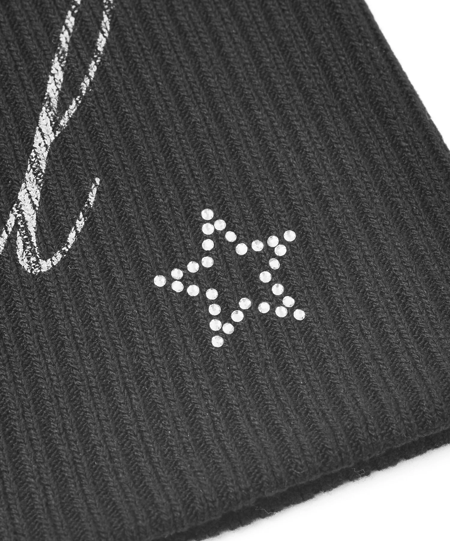 SPRAY LOGO AND STUDDED BEANIE - Image 56