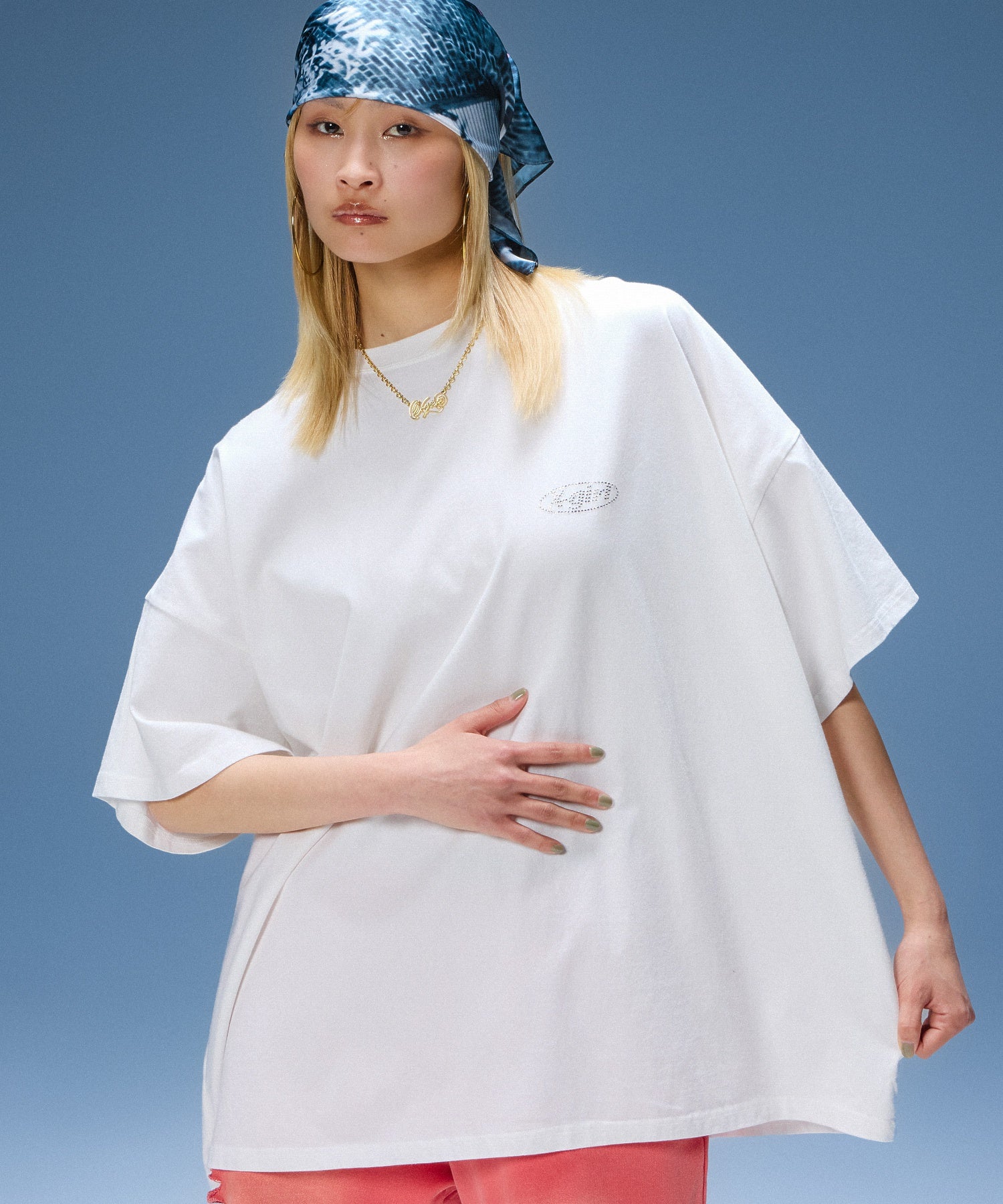 RHINESTONE OVAL LOGO S/S BIG TEE DRESS - Image 3