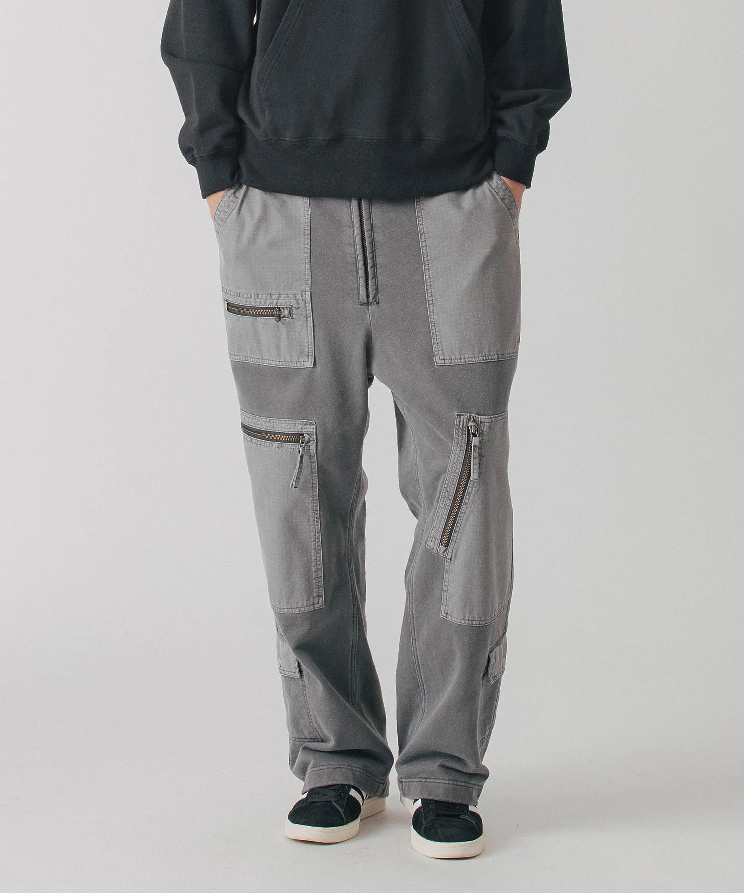 GARMENT DYED SWEAT FLIGHT PANTS - Image 4