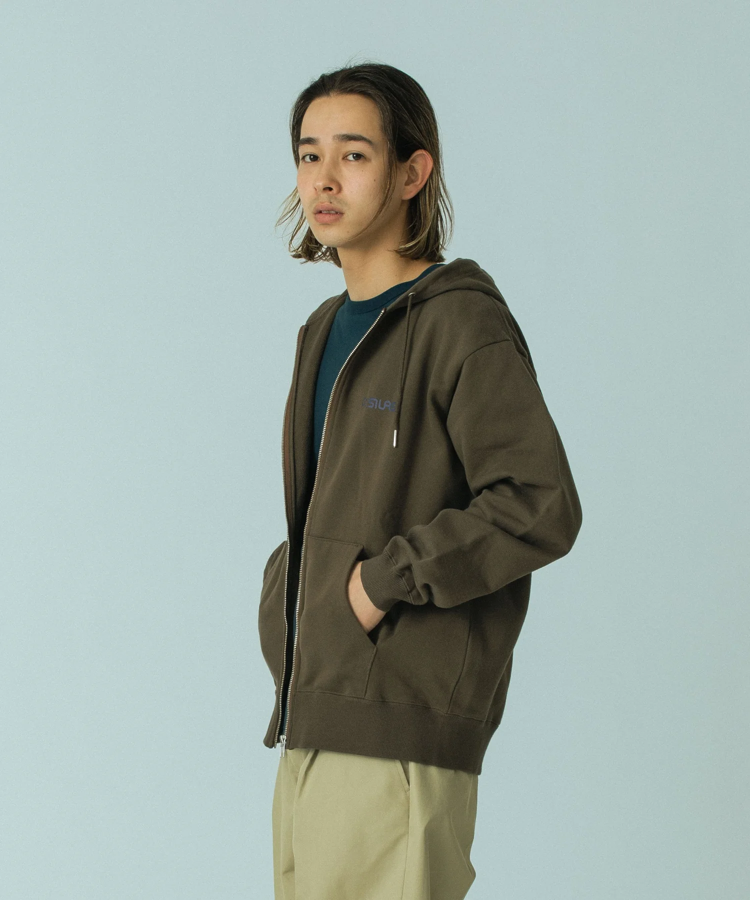 LOGO ZIP SWEAT HOODIE - Image 11