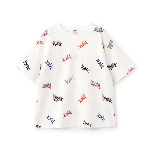 ミルズロゴ総柄半袖Tシャツ