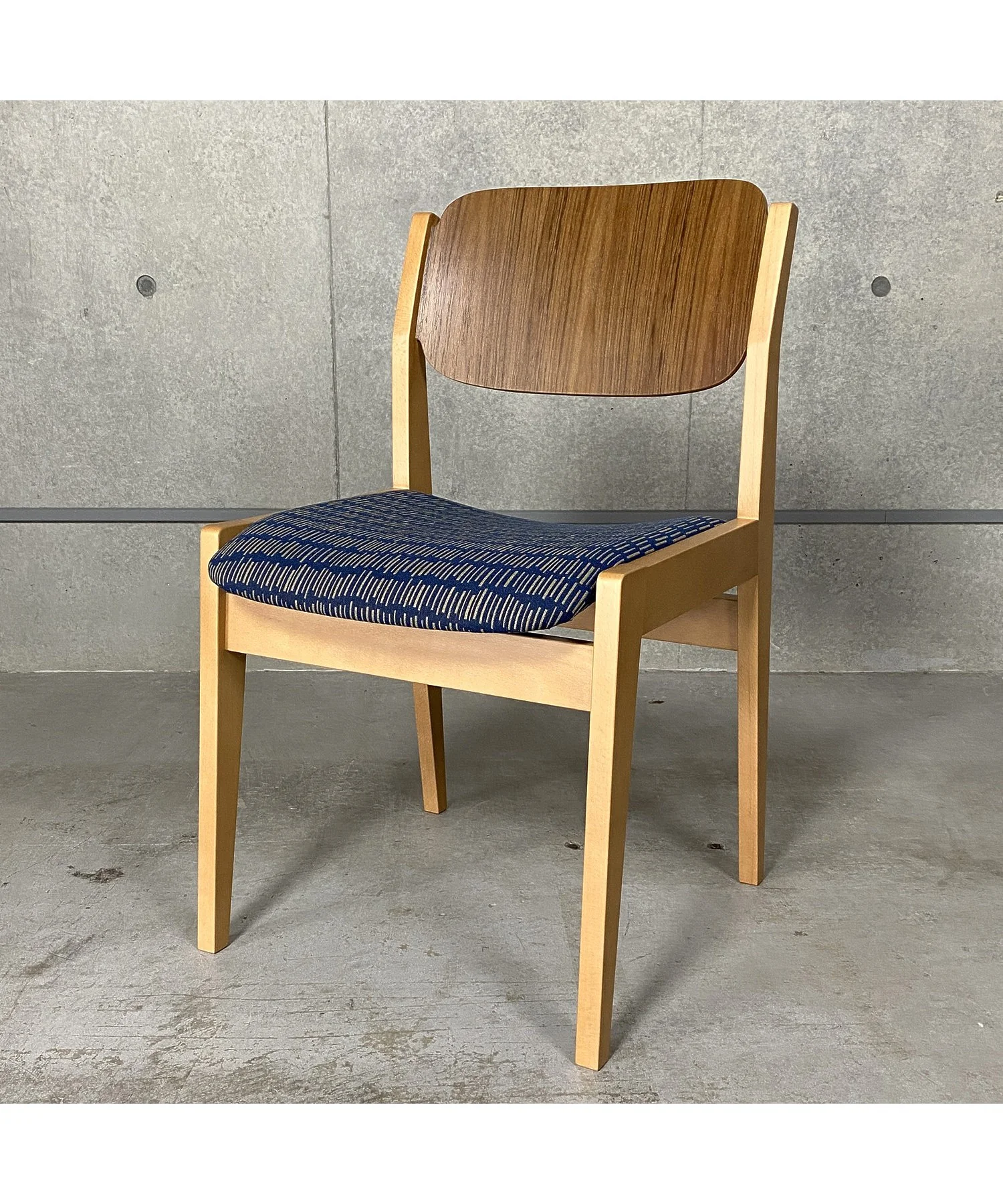 天童木工 水之江忠臣 BOOK CHAIR 70th Anniversary Revival Edition with Mid-Century MODERN ”Line” - Image 10