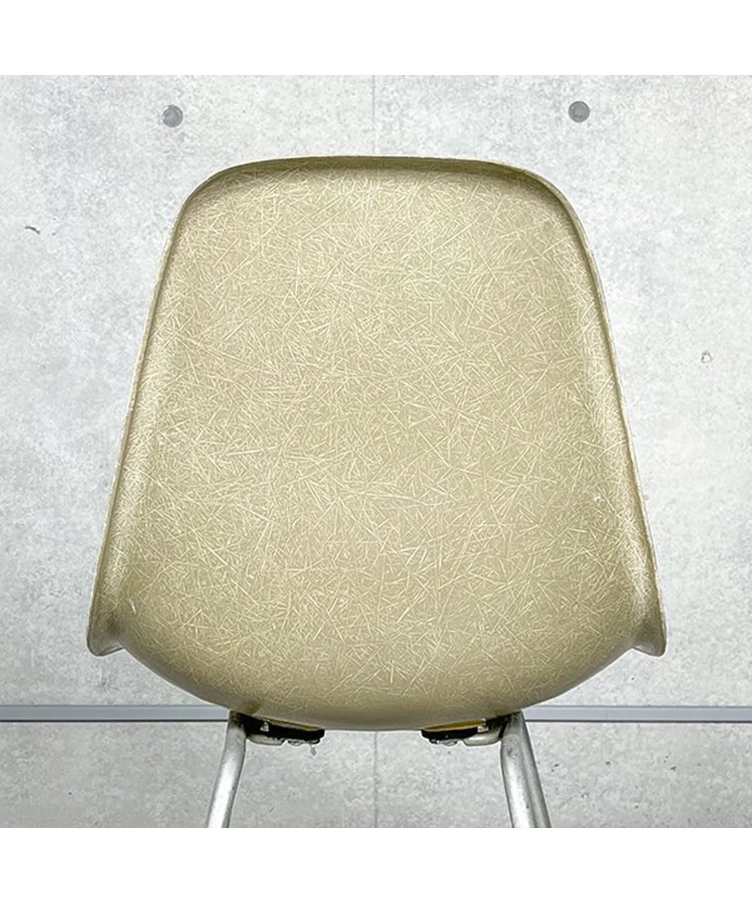 HermanMiller Side Shell / Raw Umber - Image 4