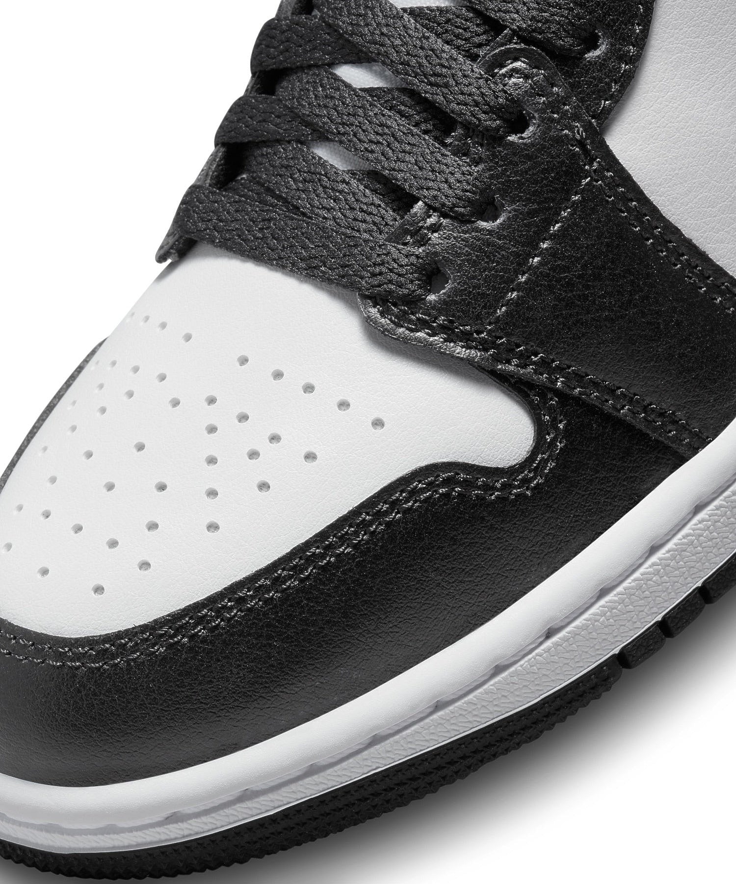 JORDAN BRAND/ジョーダンブランド/WMNS AIR JORDAN 1 MID/DV0991-101 - Image 8